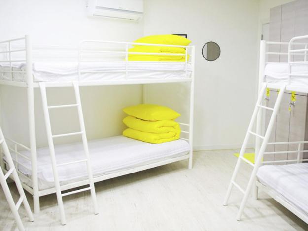 Bed In 6-Bed Female Dormitory Room photo 2