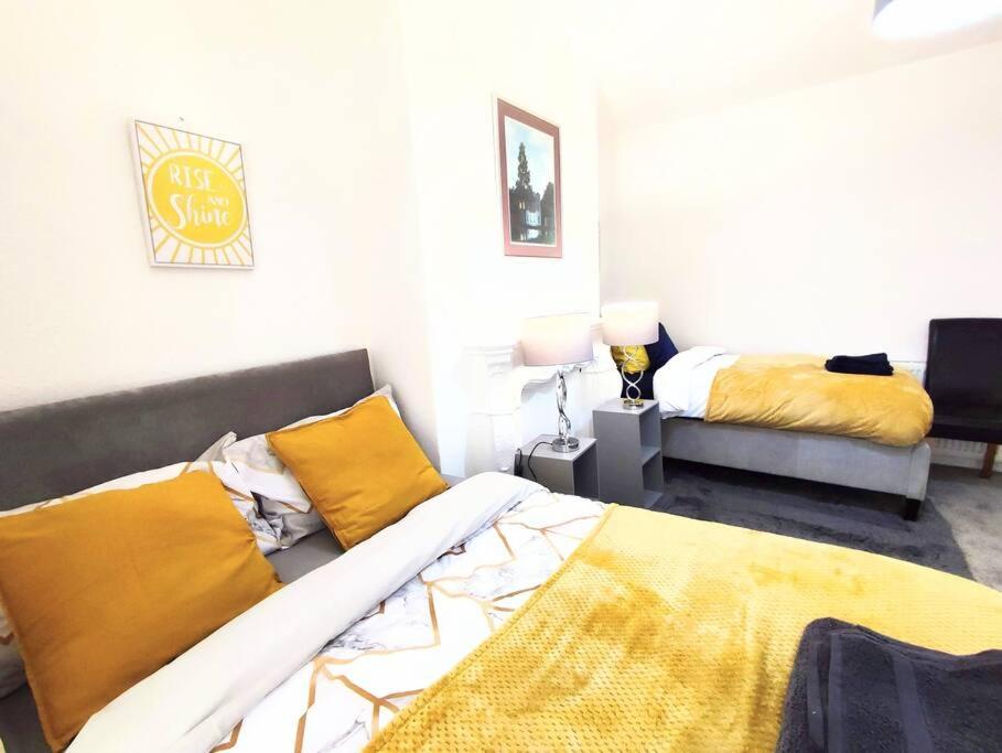 Two-Bedroom Apartment photo 1