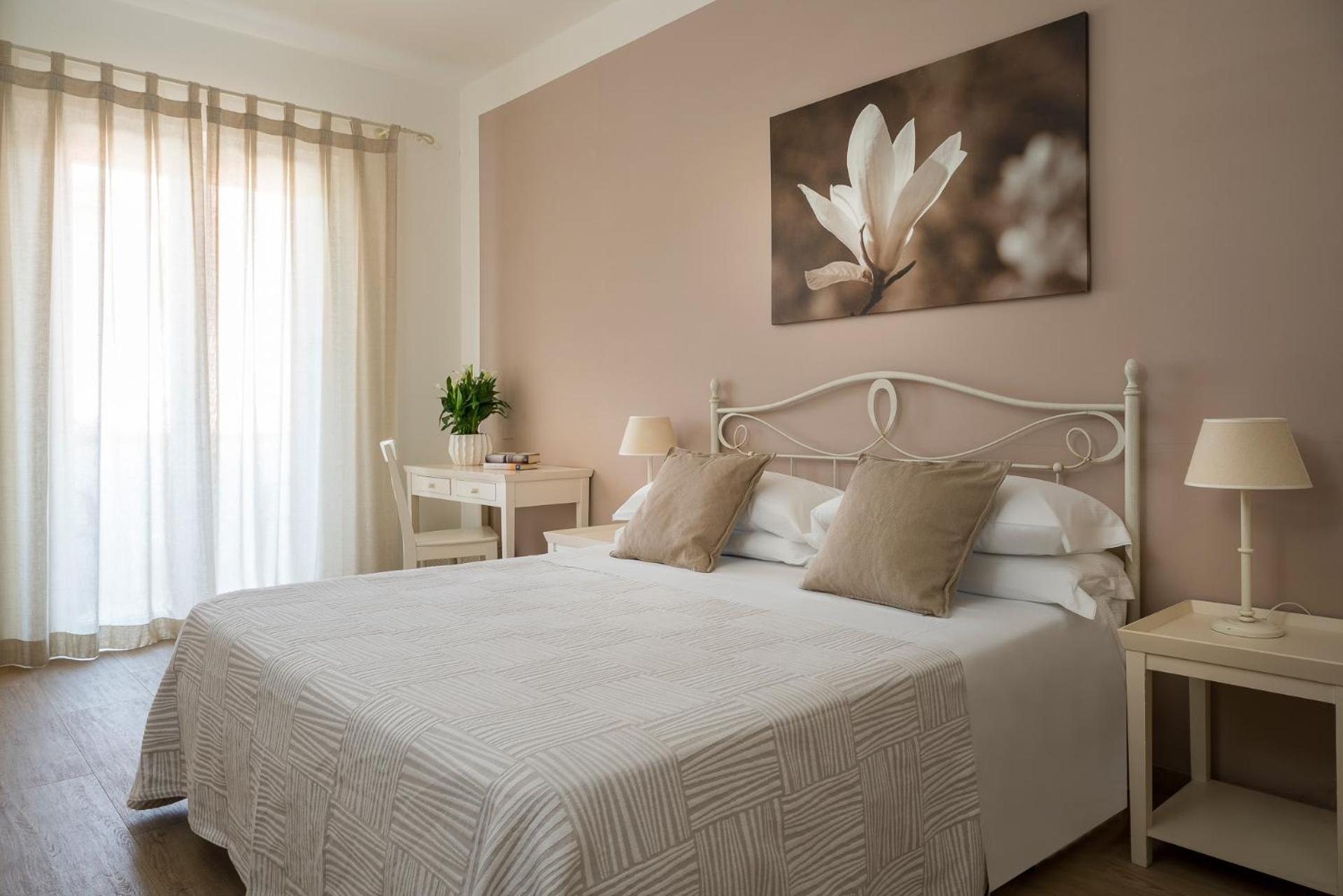 Superior Double Room - Photo 2