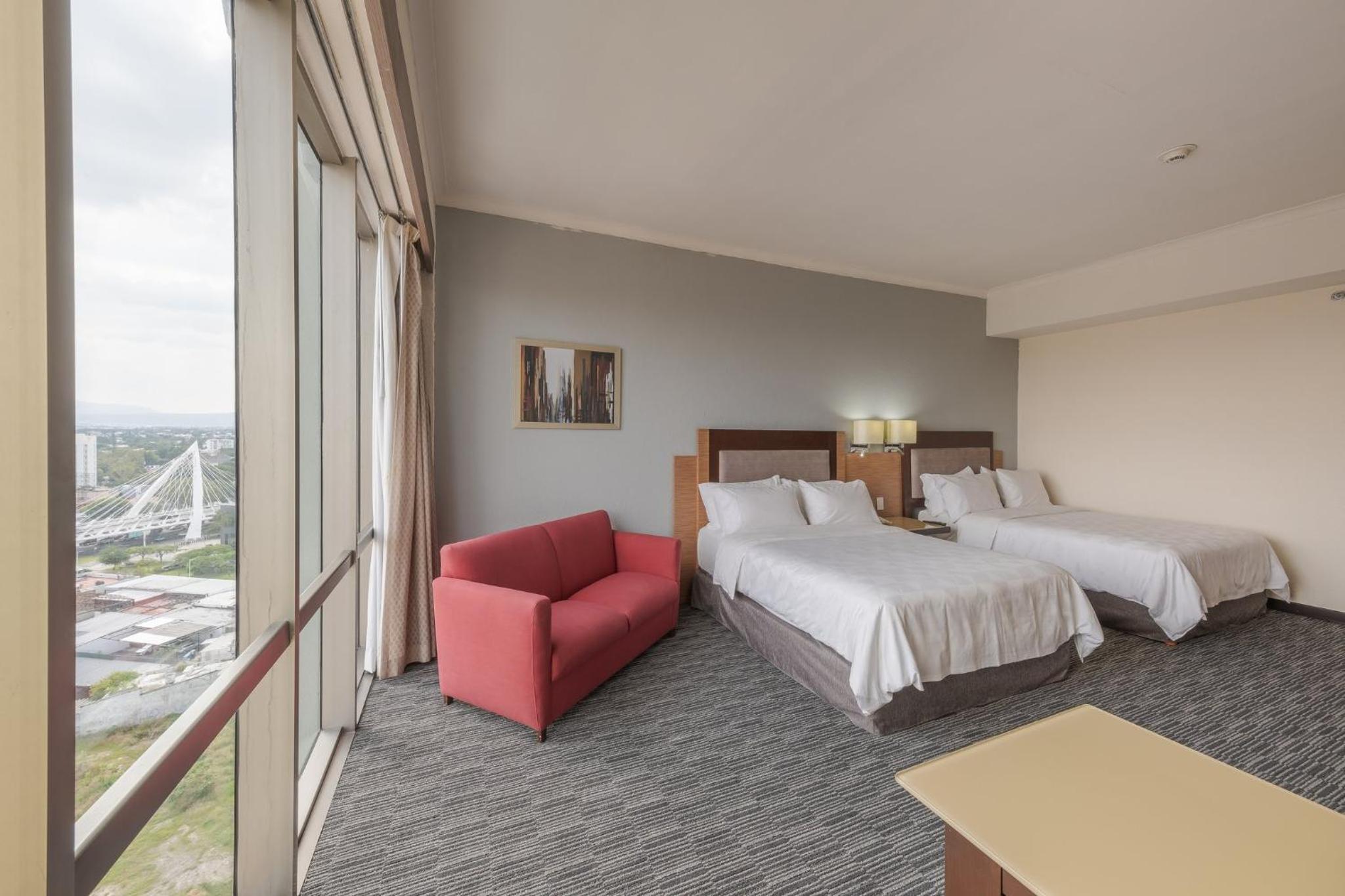 Premium Room - Photo 6