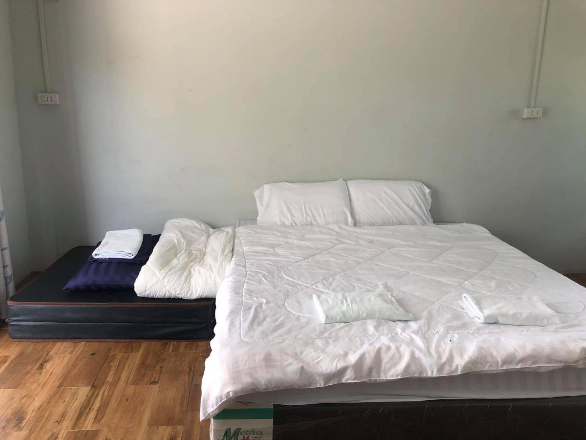 Large Twin Room photo 3