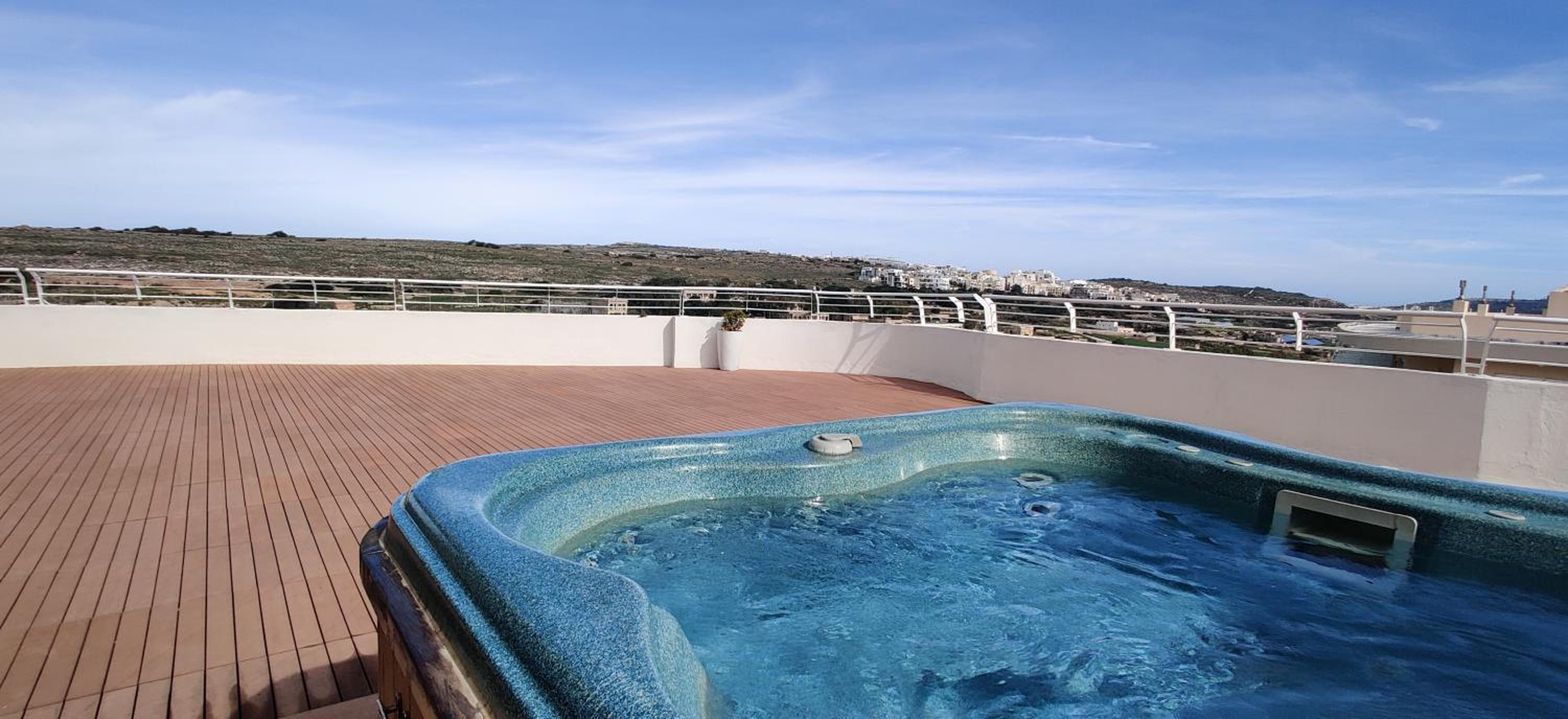 Penthouse Suite with Country View - Photo 6