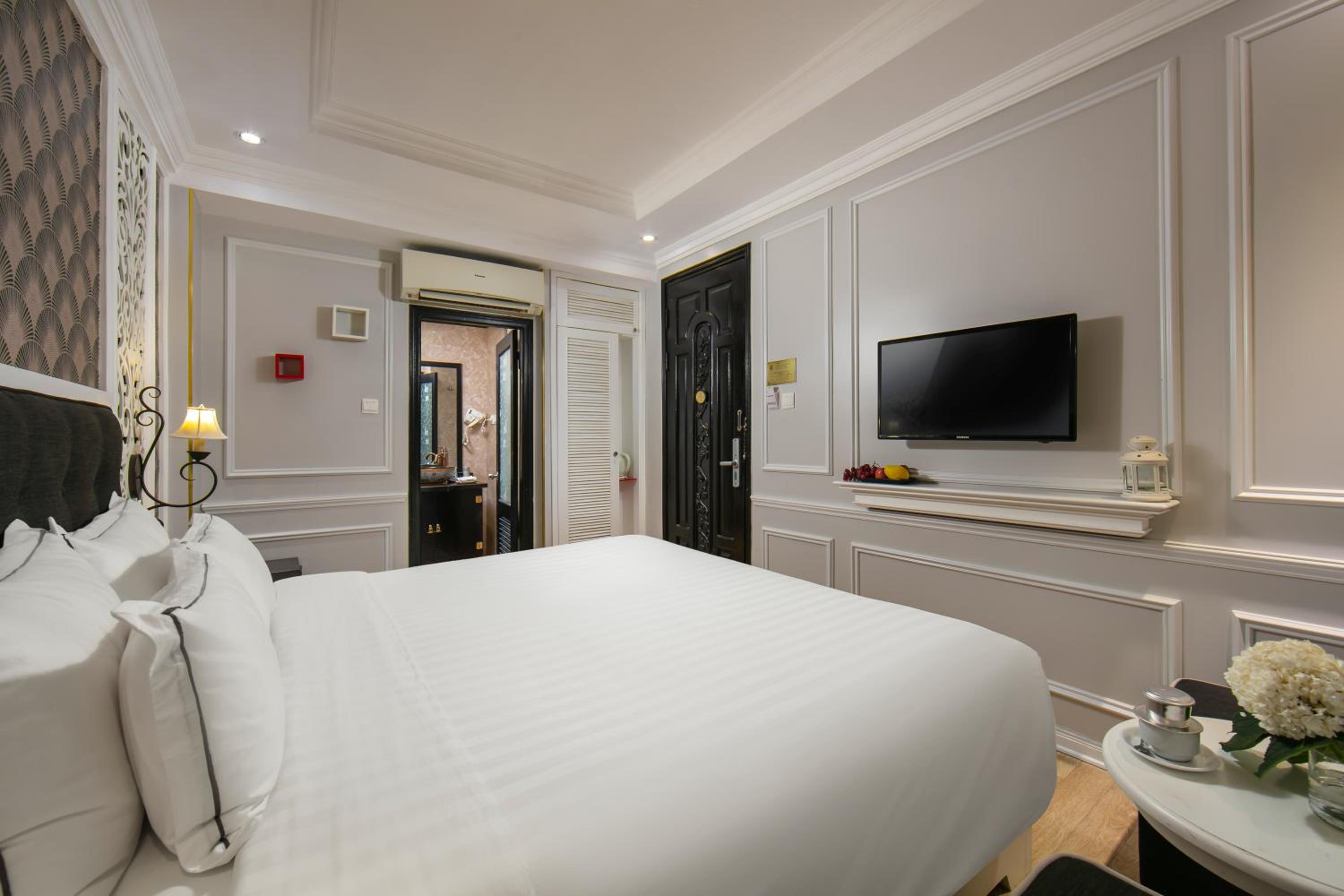 Superior Queen Room