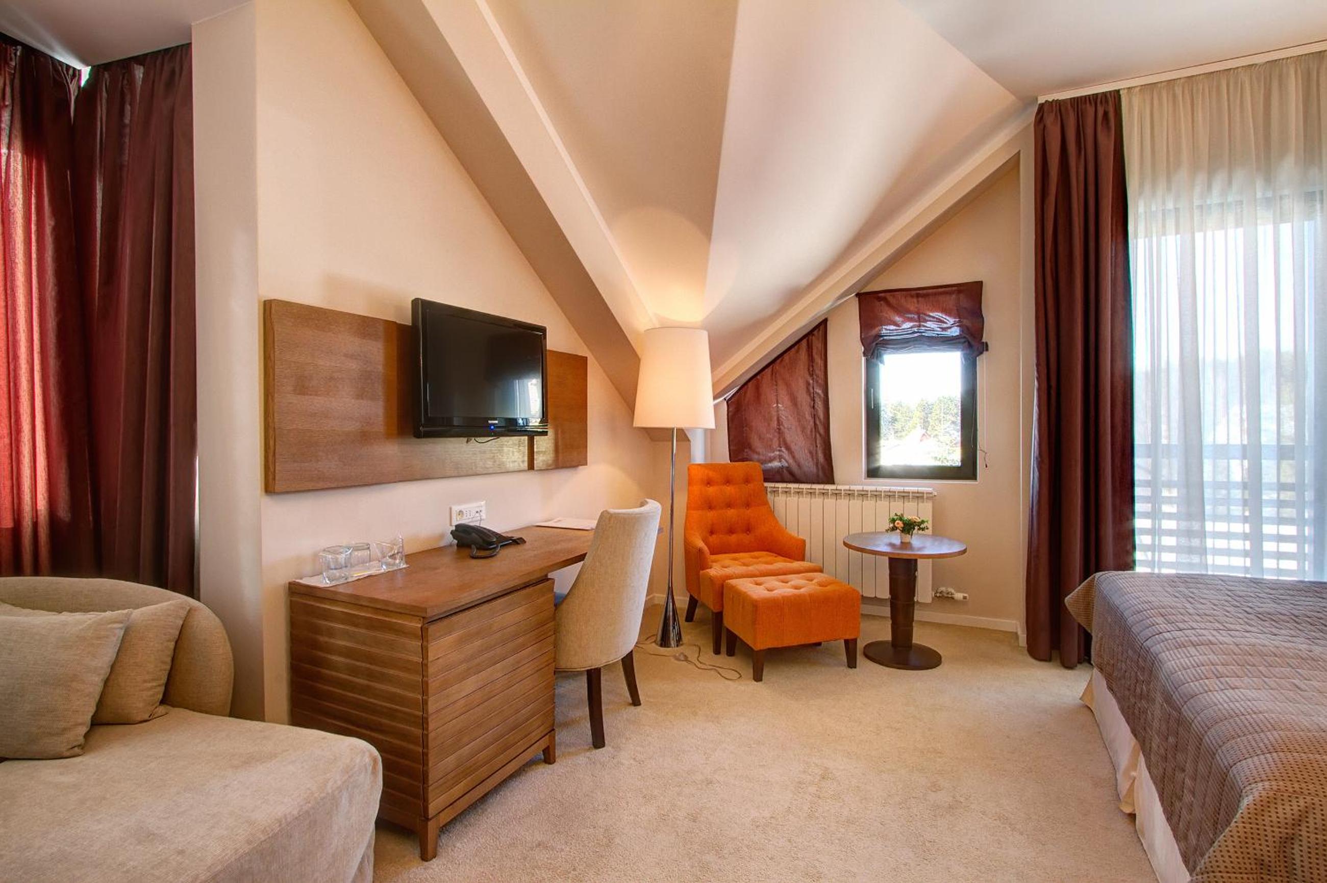 Superior Double Room - Photo 3