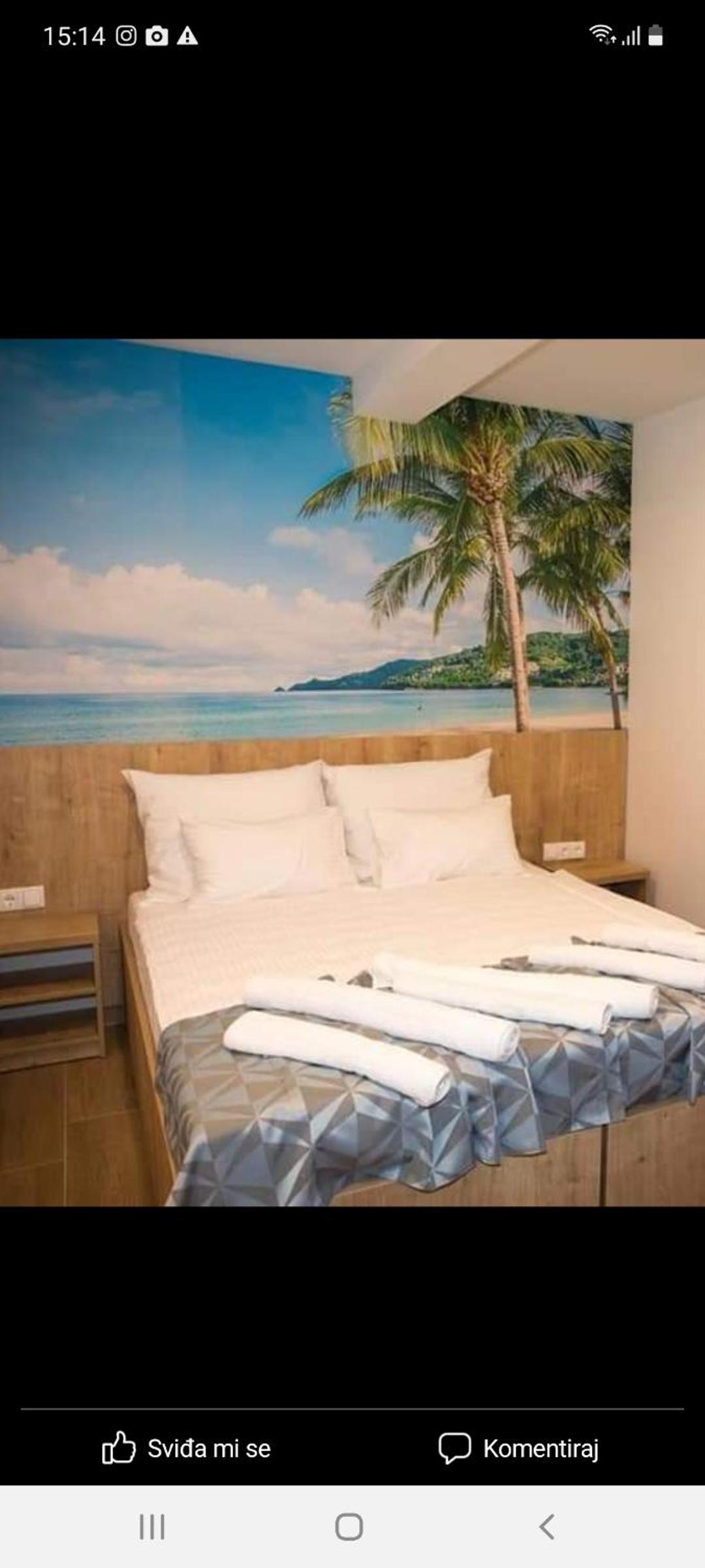 Deluxe Double Room with Balcony photo 1