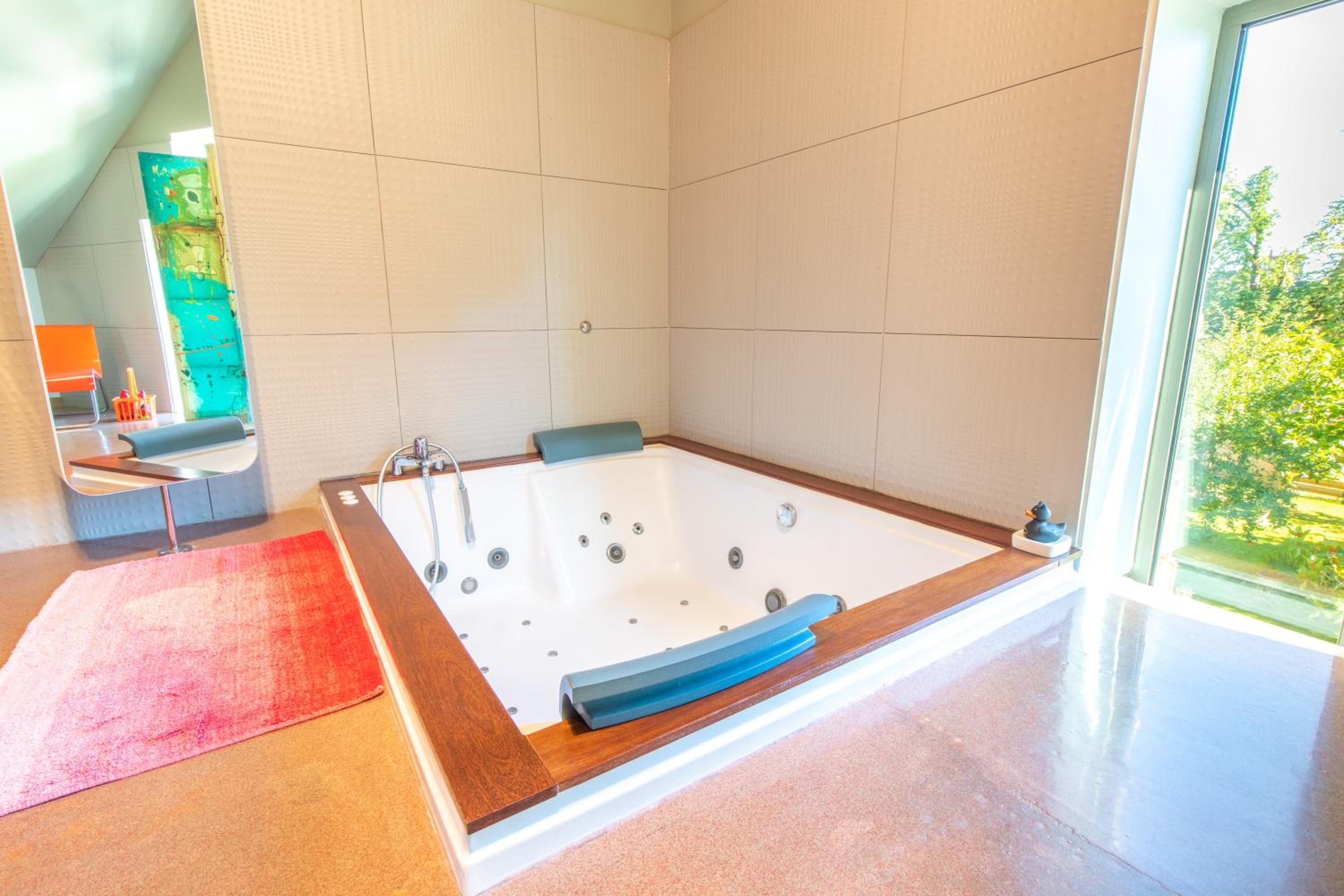 King Room with Spa Bath - Photo 4
