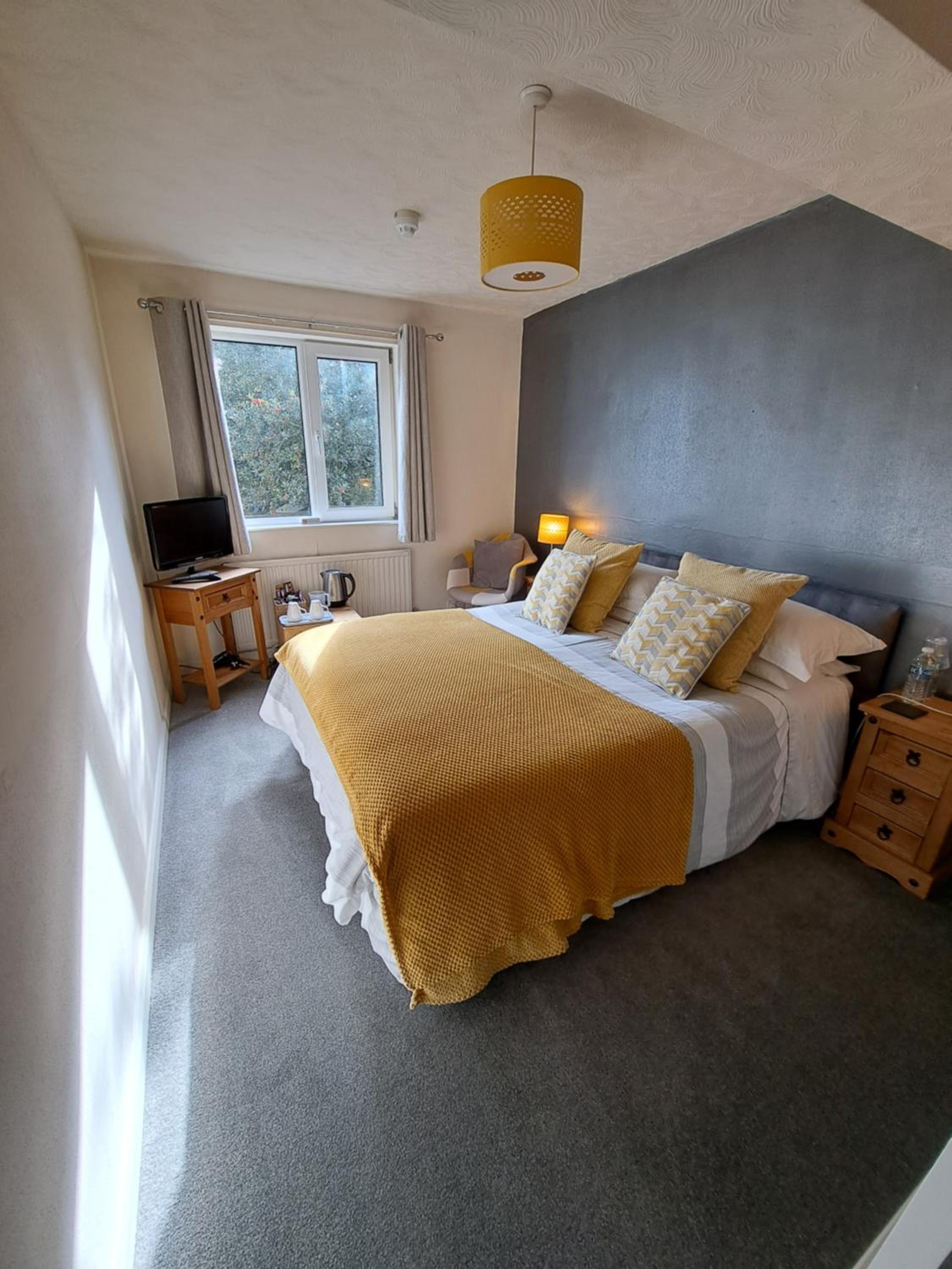 Double or Twin Room photo 2