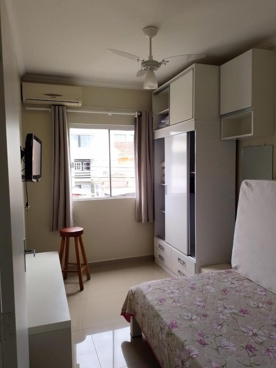 Two-Bedroom Apartment - Photo 7