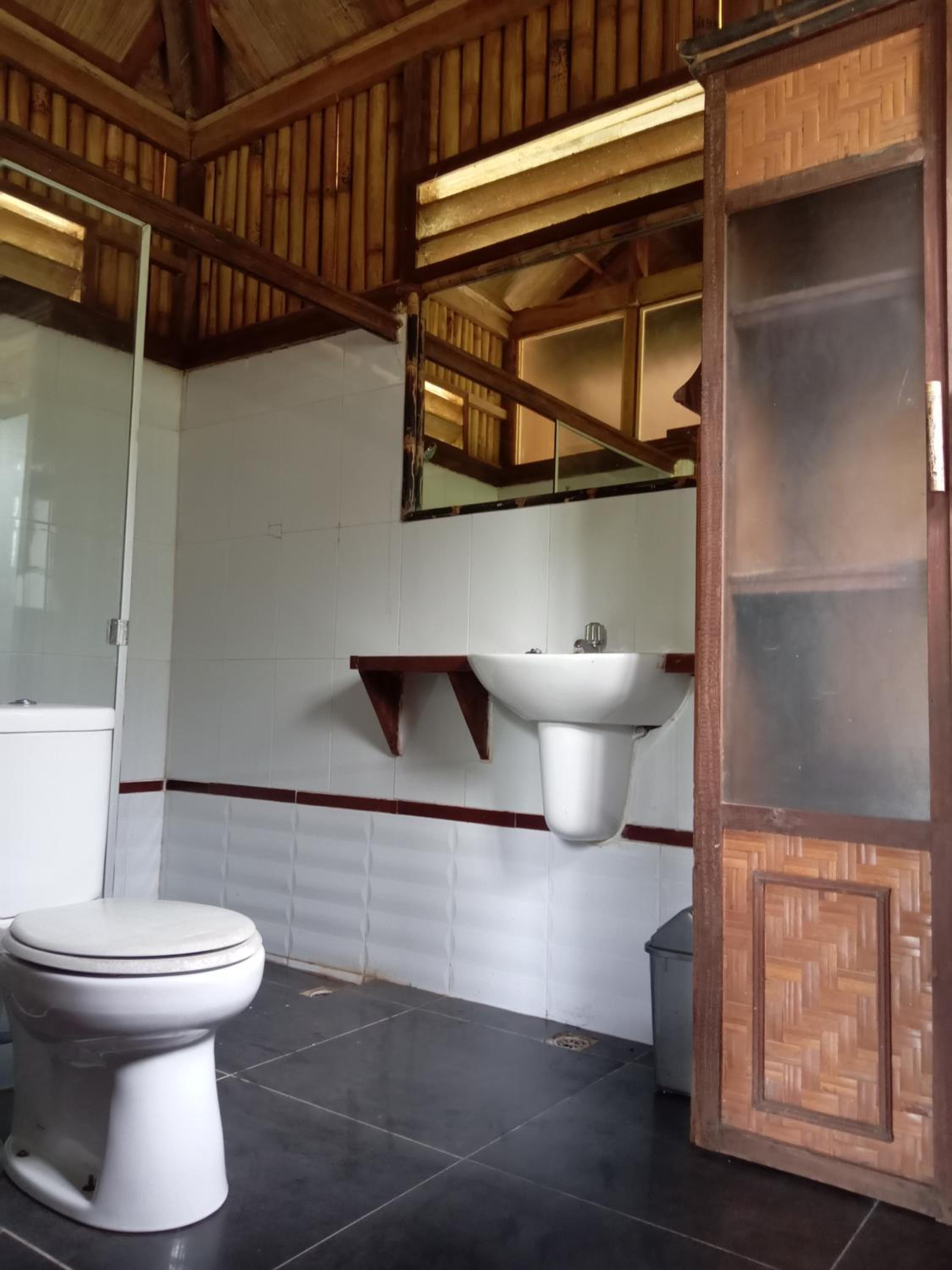 Deluxe Bungalow with Garden View - Photo 2