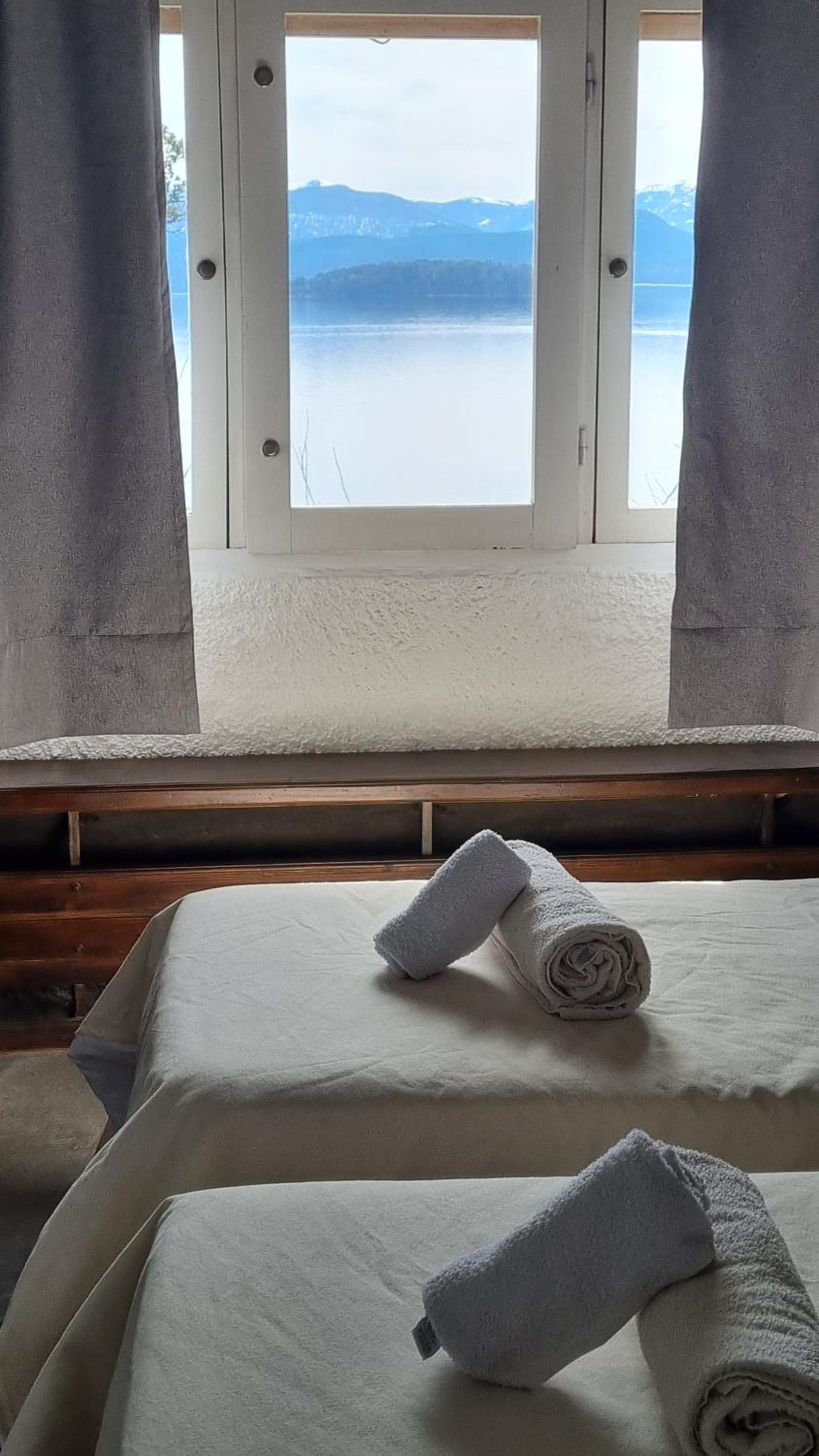 Triple Room with Lake View photo 3