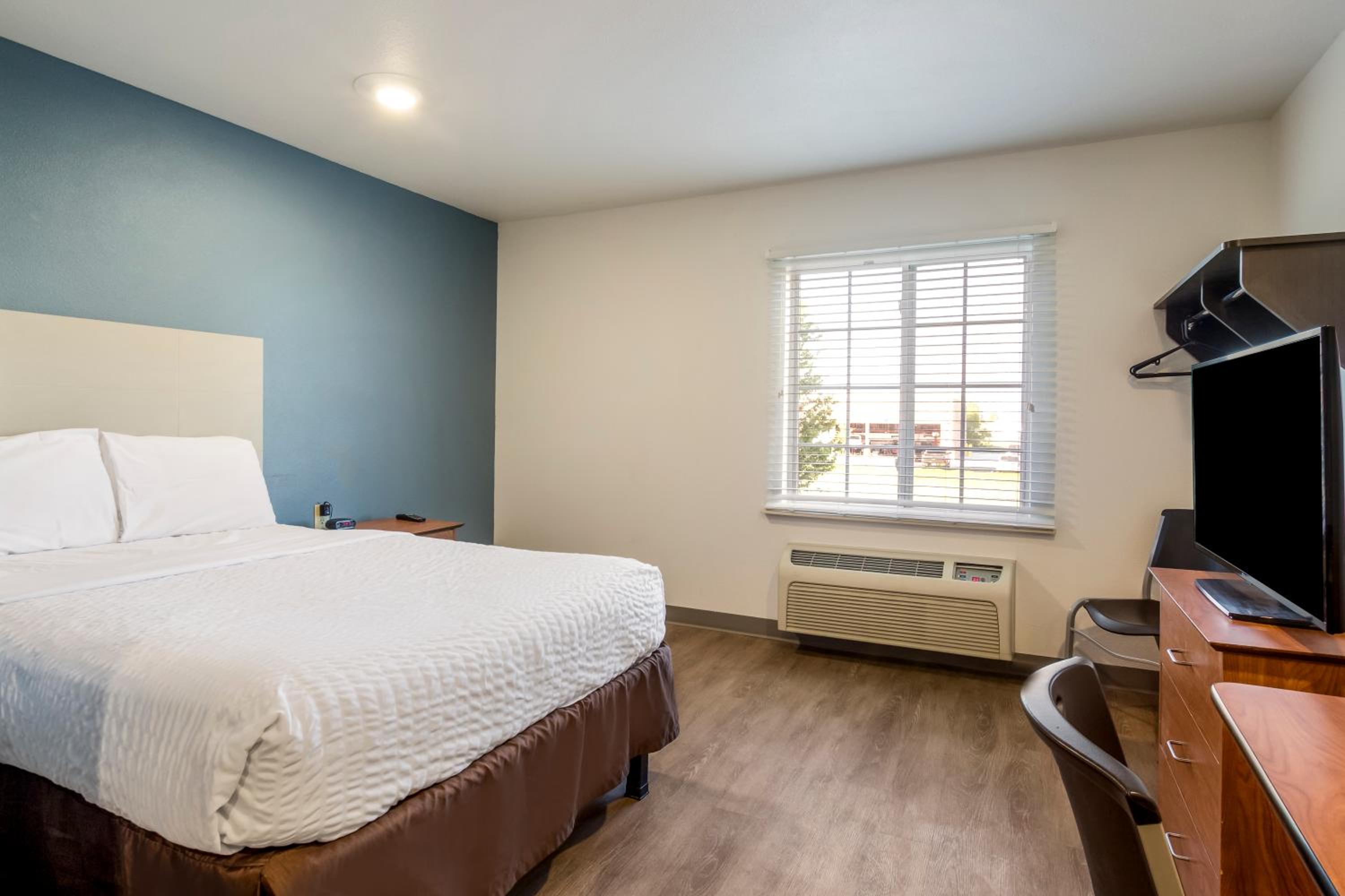 Standard Double Room - Non-Smoking photo 2