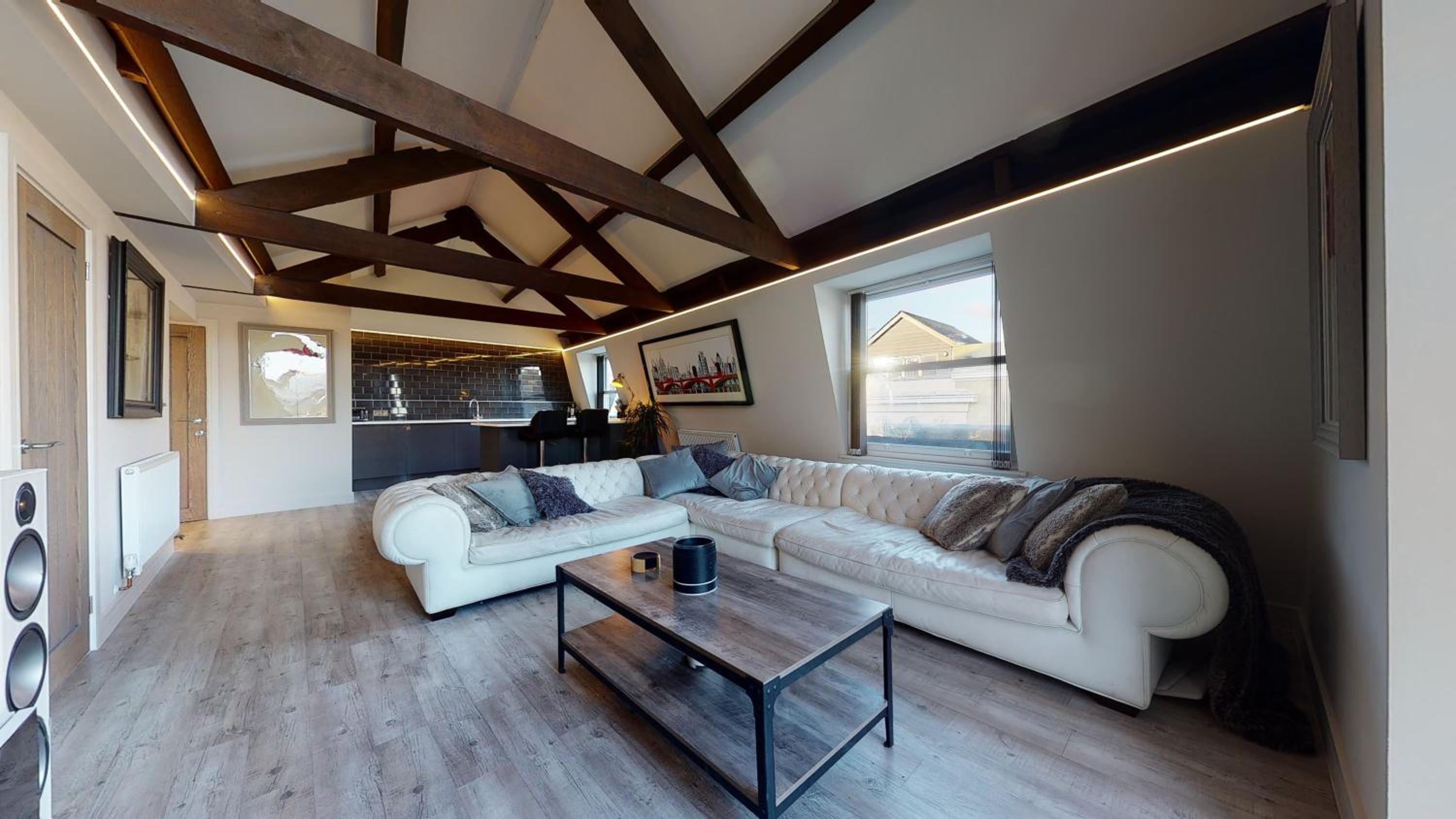 Penthouse Apartment photo 1