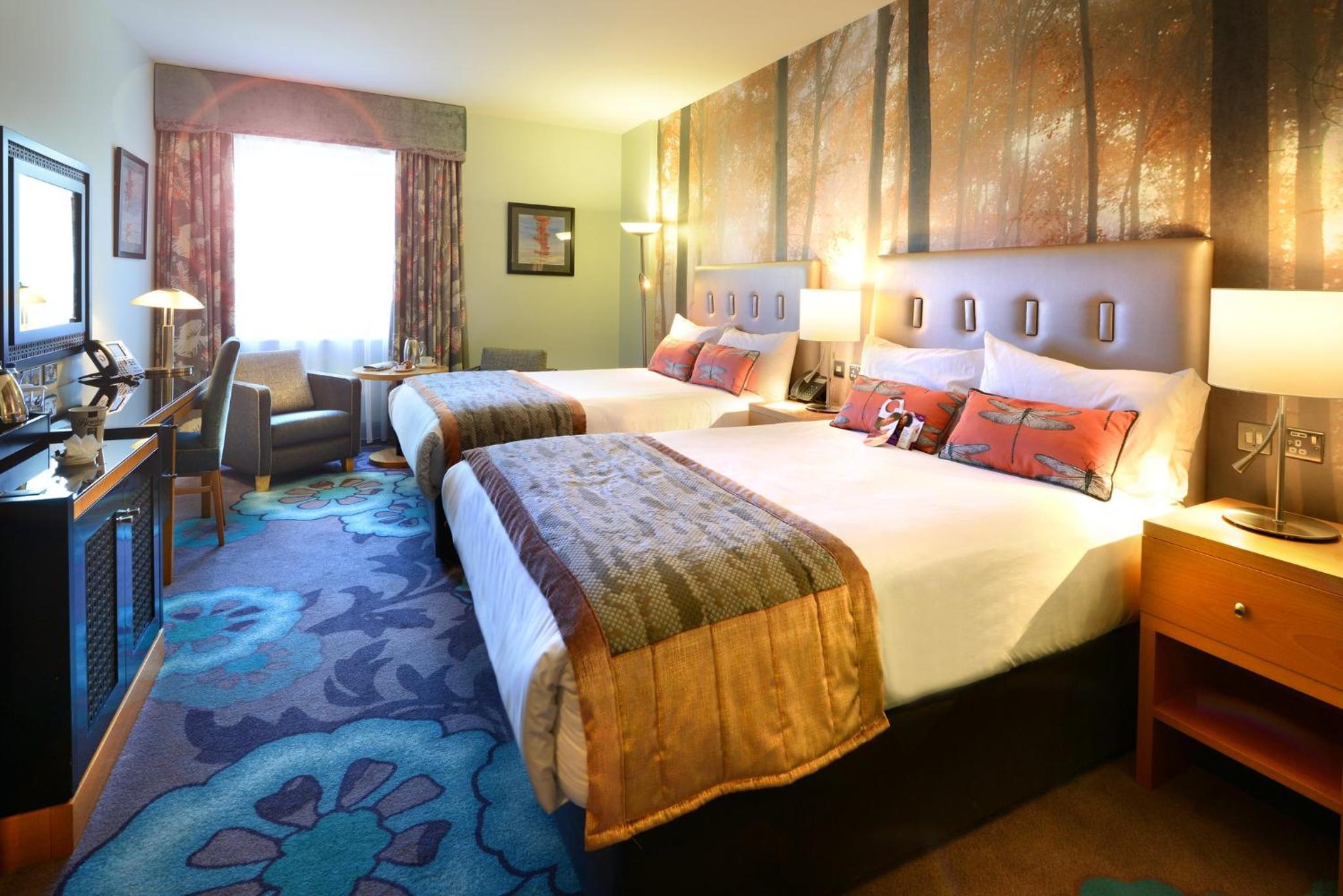 Standard Double Room with Two Double Beds - Photo 3