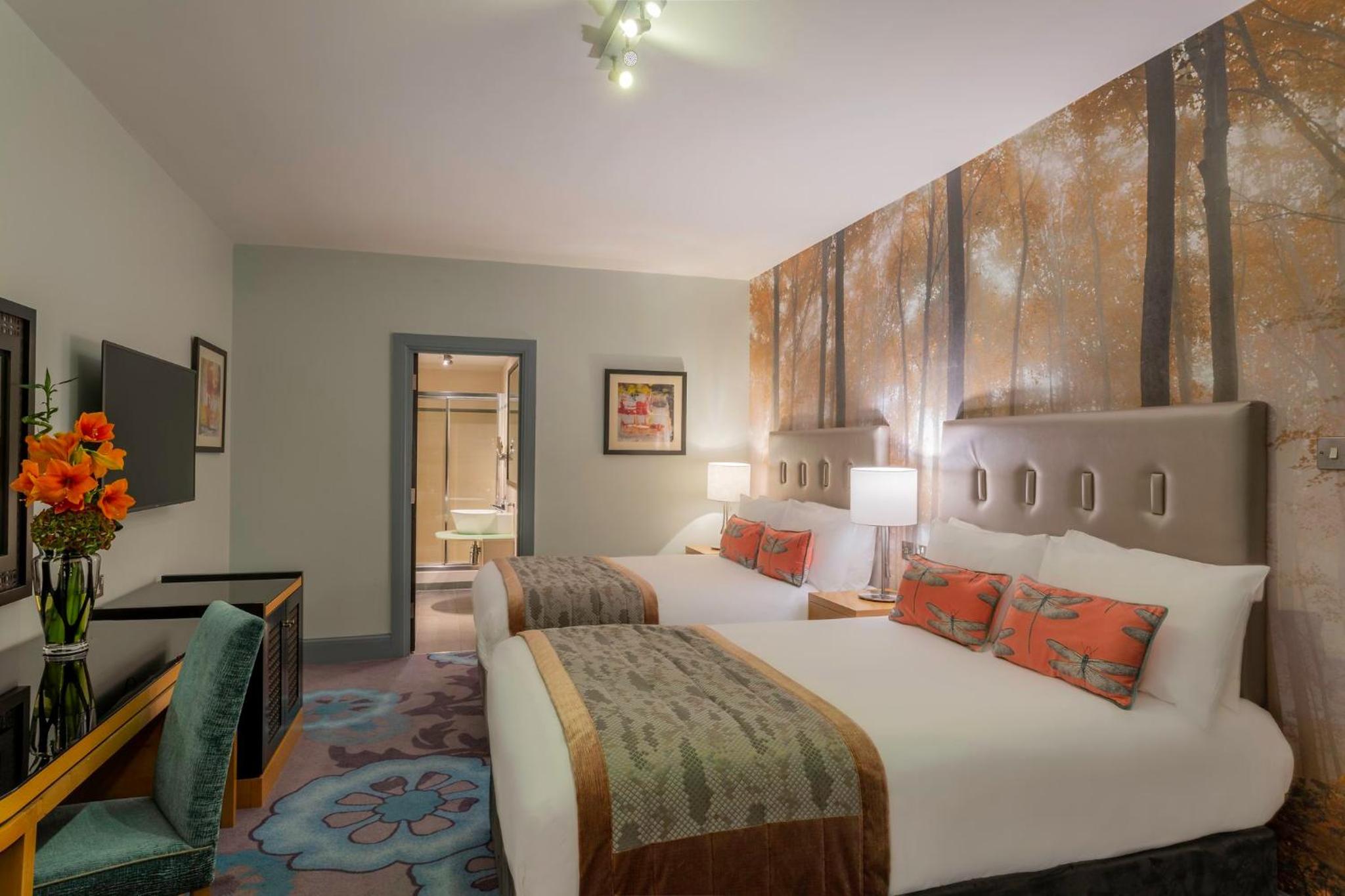 Standard Double Room with Two Double Beds - Photo 1