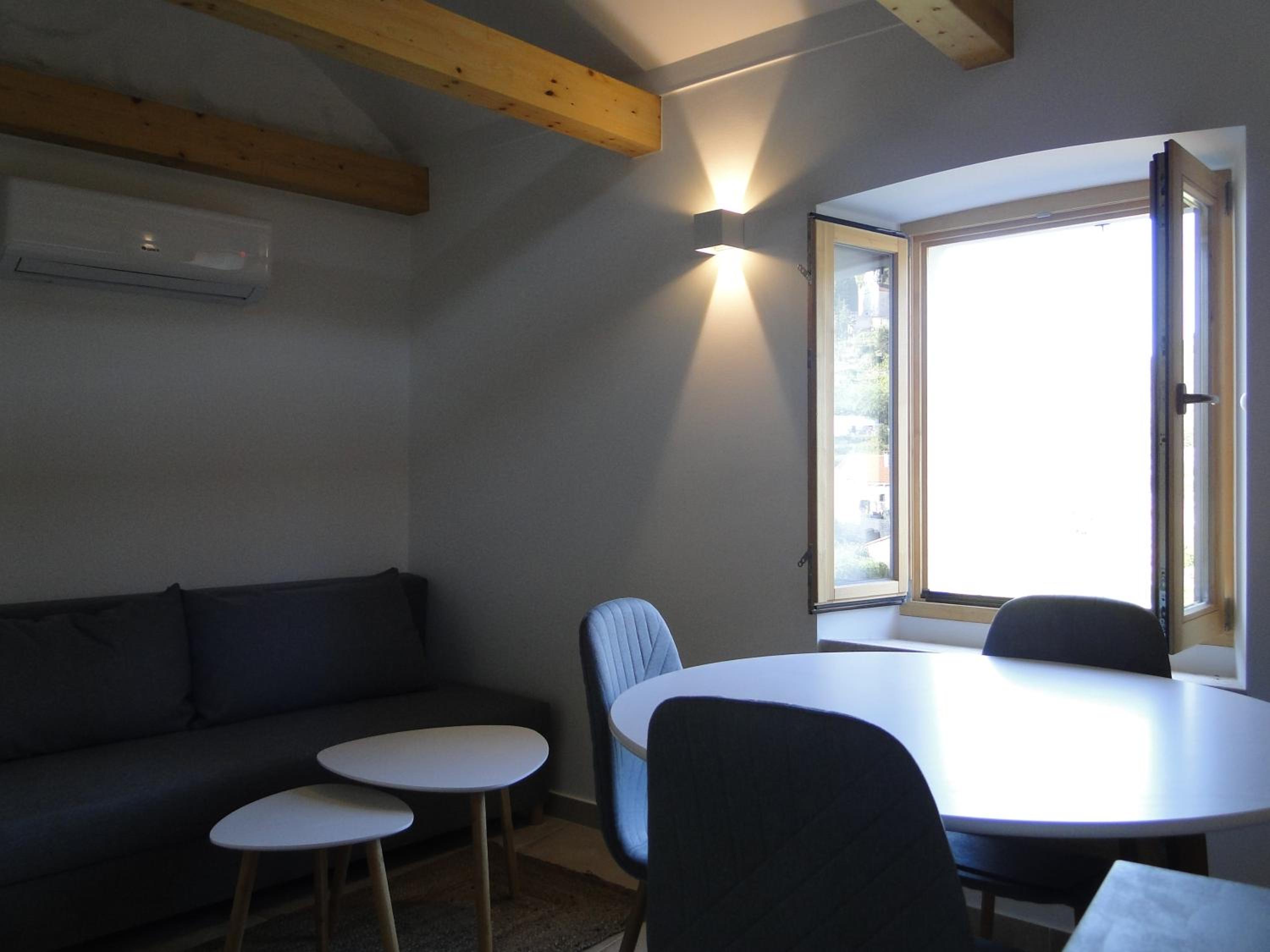 Apartment with Sea View - Photo 52