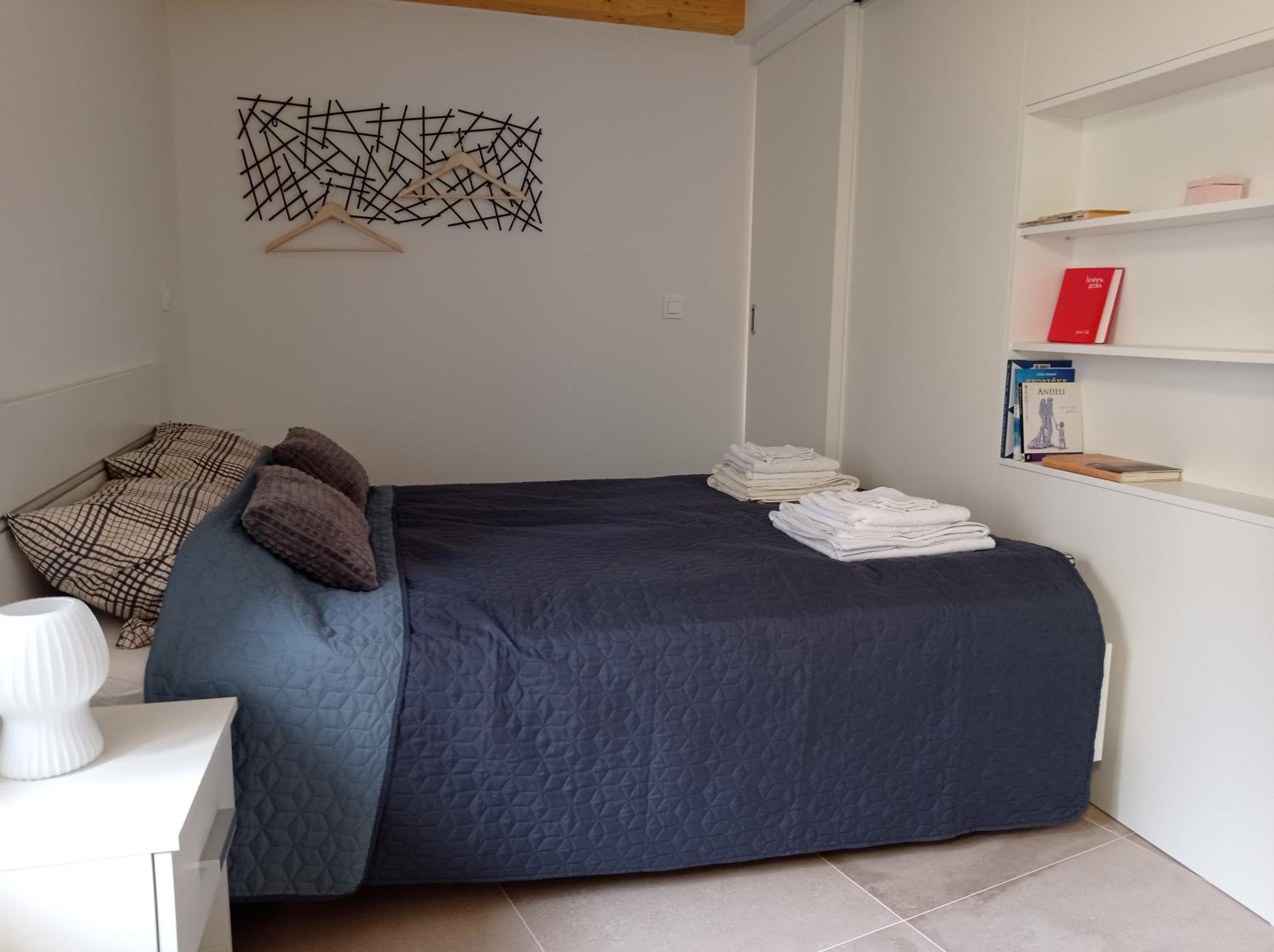 Apartment with Sea View - Photo 20