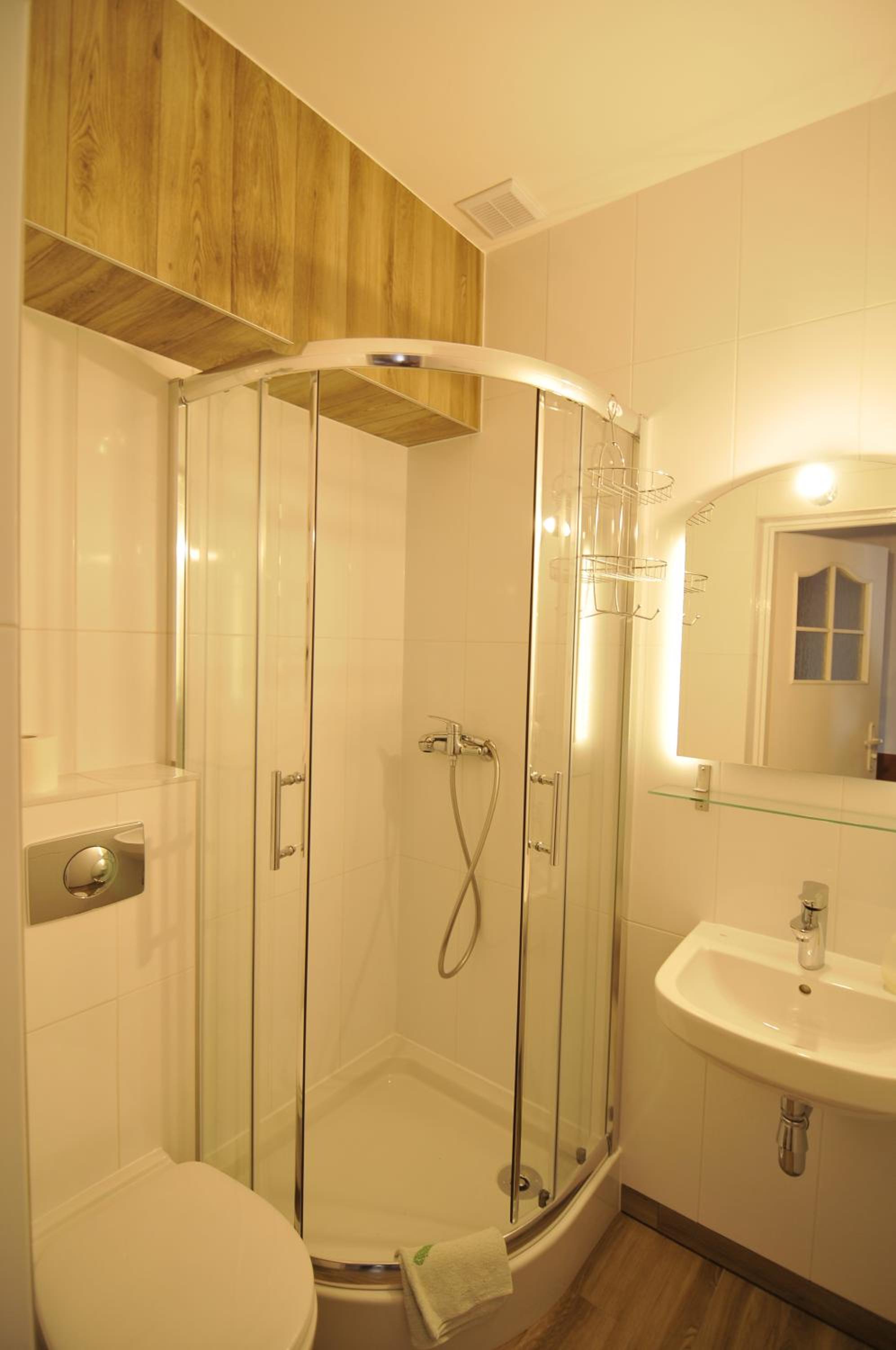 Triple Room with Balcony - Photo 2