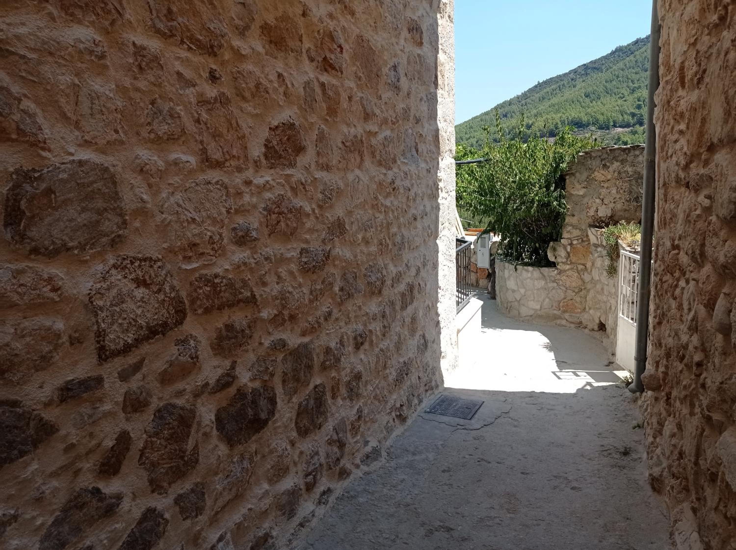 Apartment with Sea View - Photo 37
