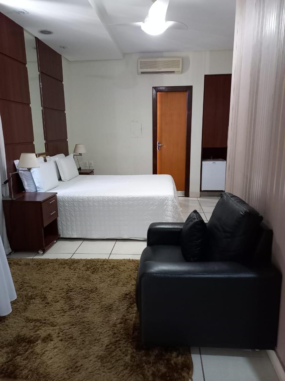 Deluxe Room - Photo 2