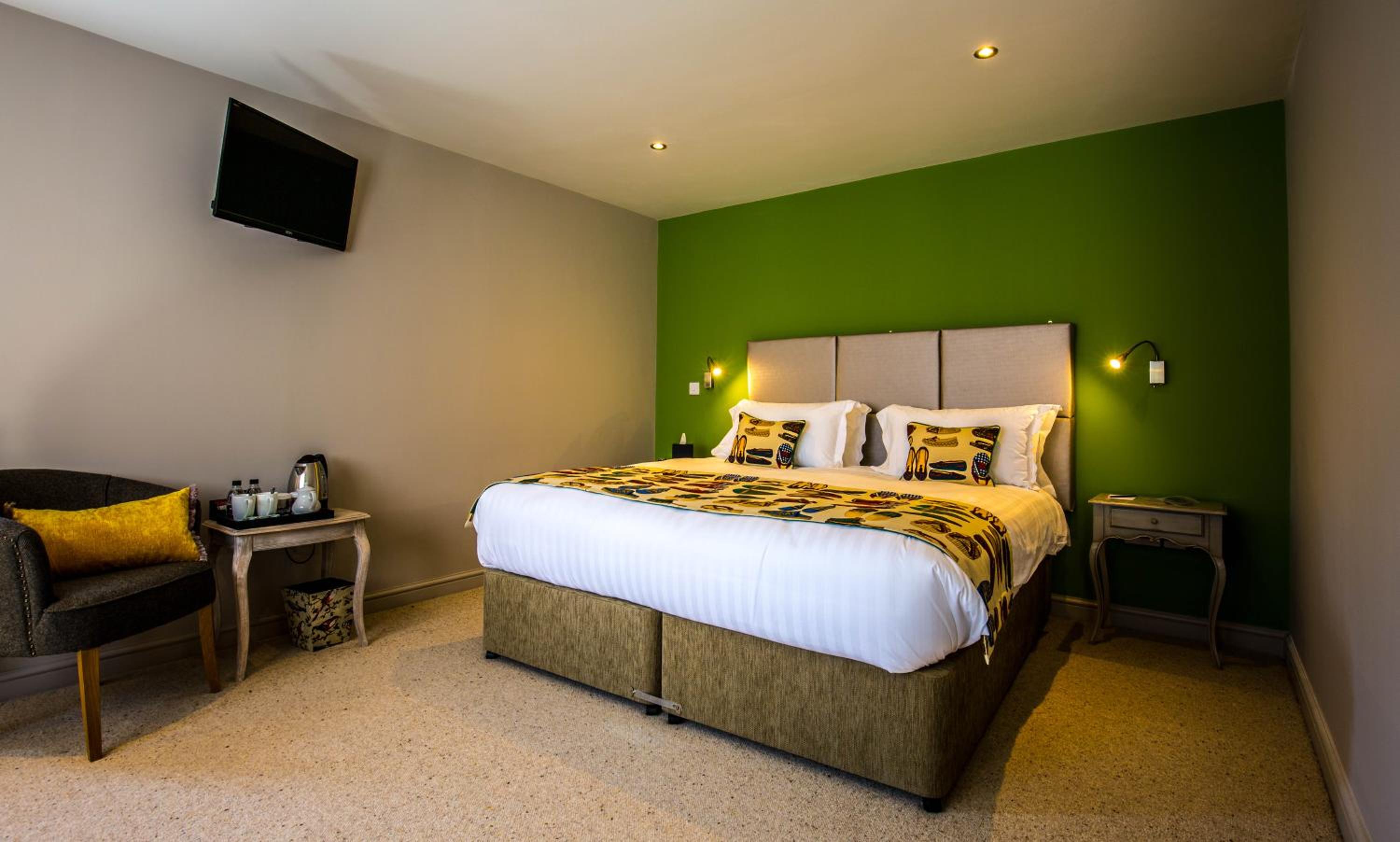 Executive Double or Twin Room - Photo 11