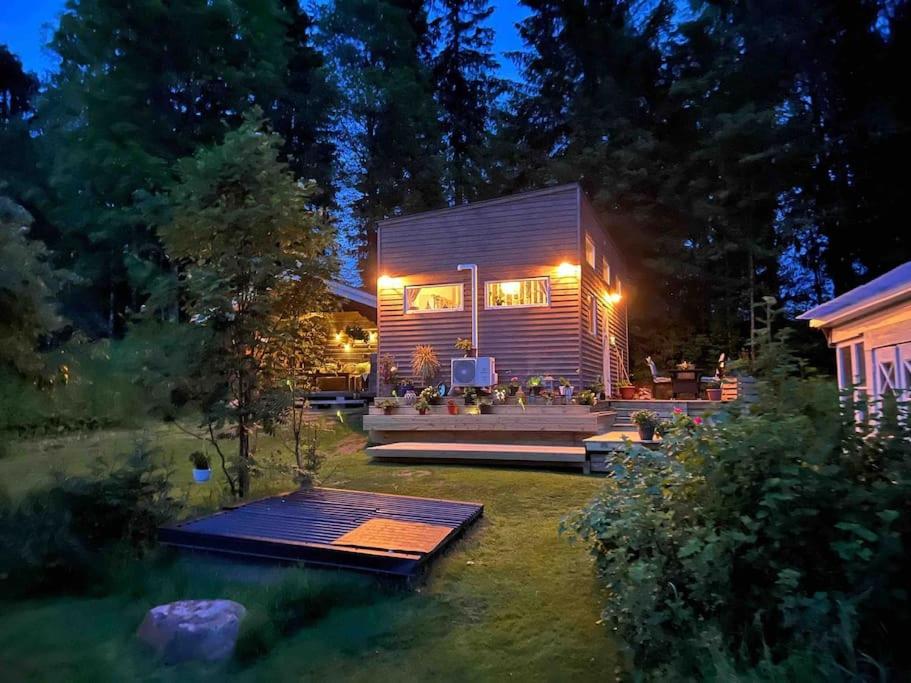 Two-Bedroom House photo 2