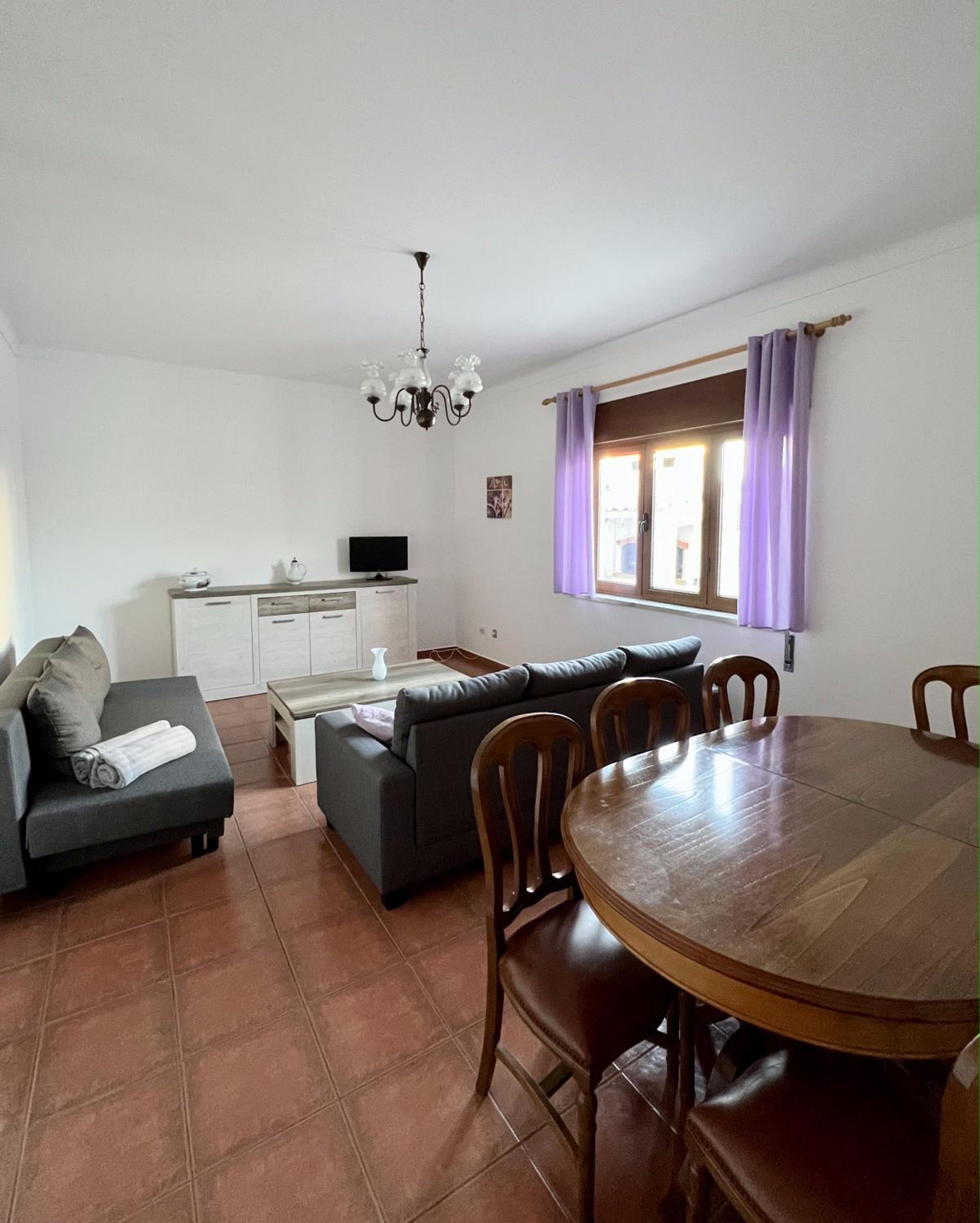 Two-Bedroom Apartment - Photo 10