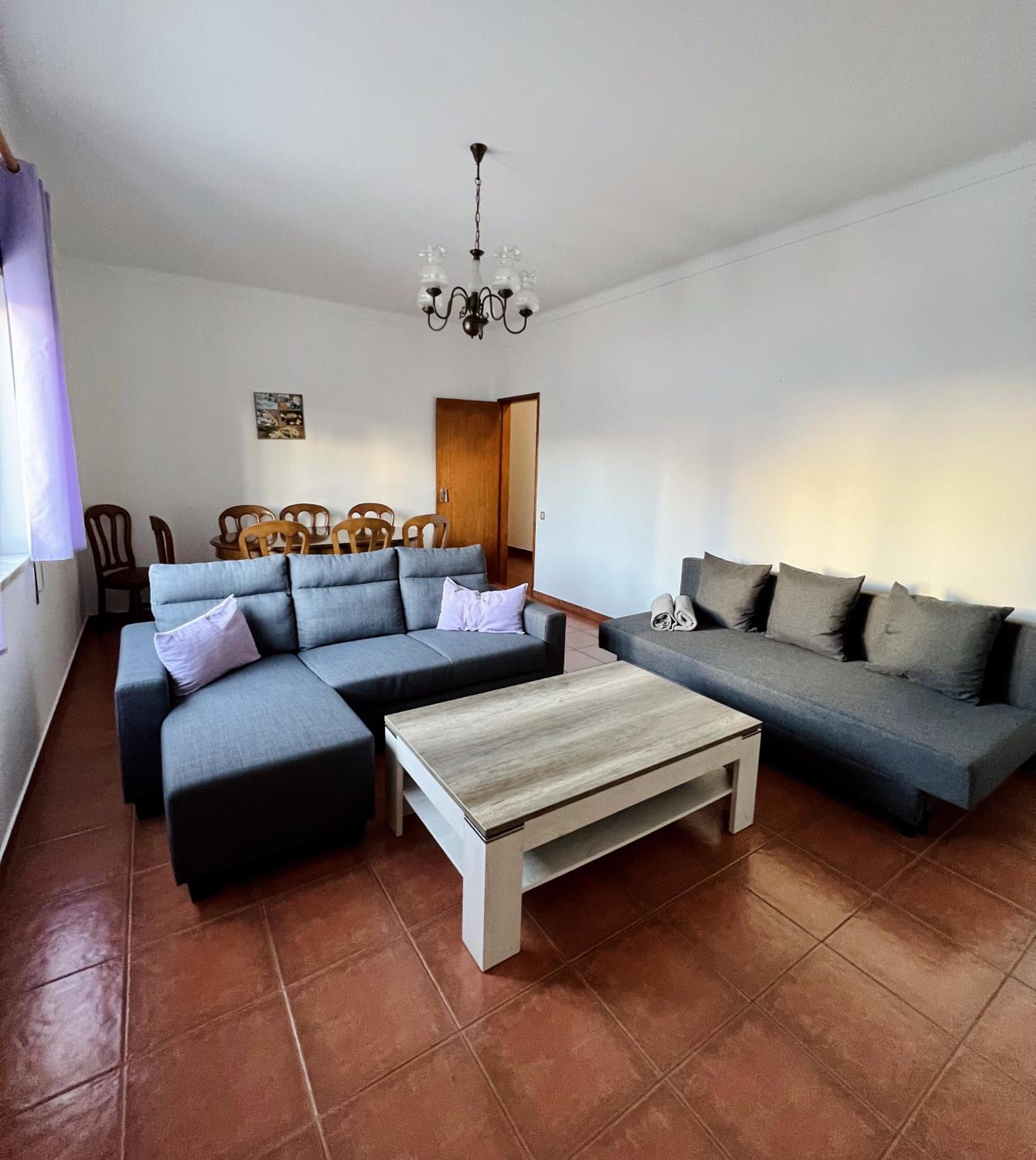 Two-Bedroom Apartment - Photo 23