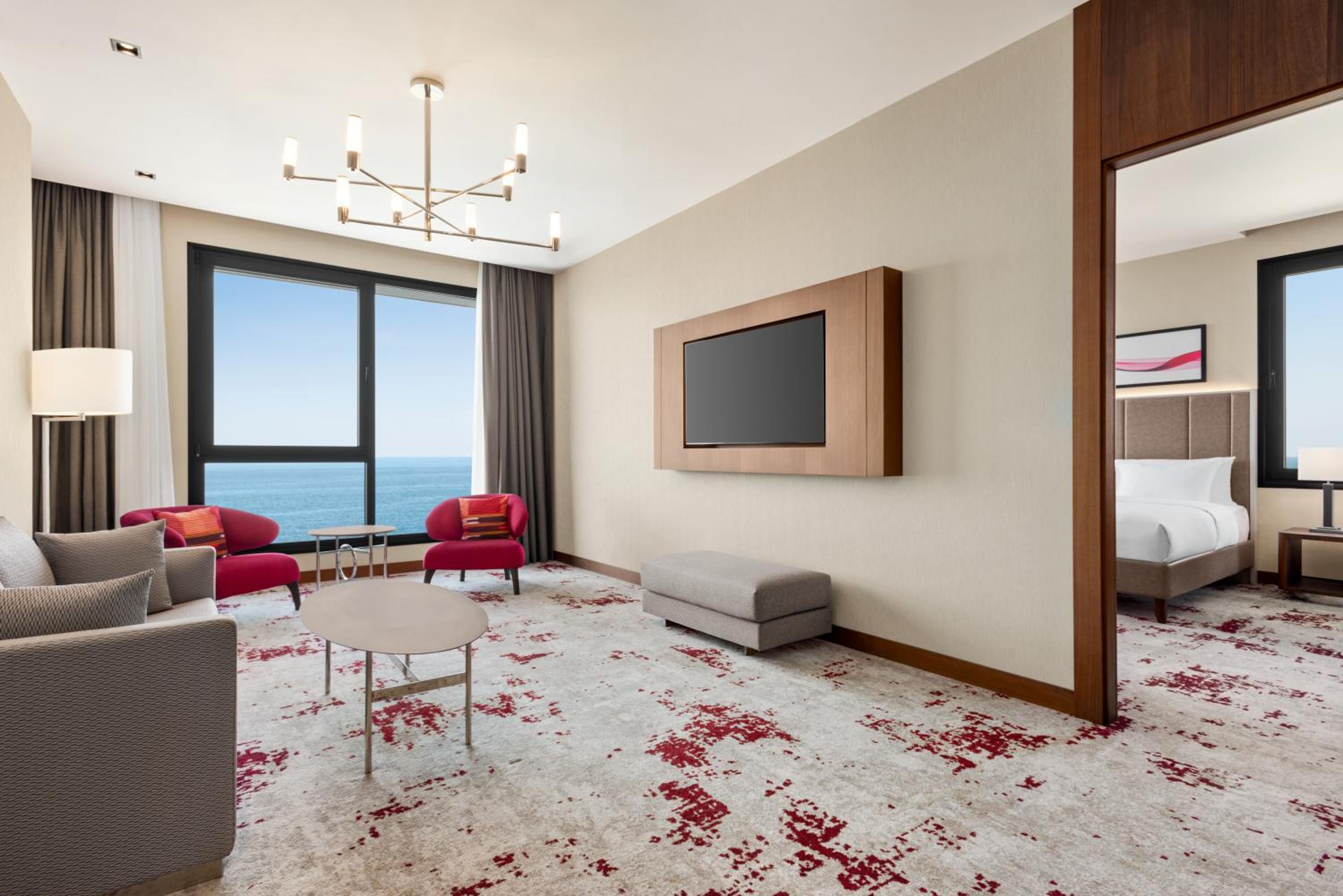 Suite with Sea View - Photo 4
