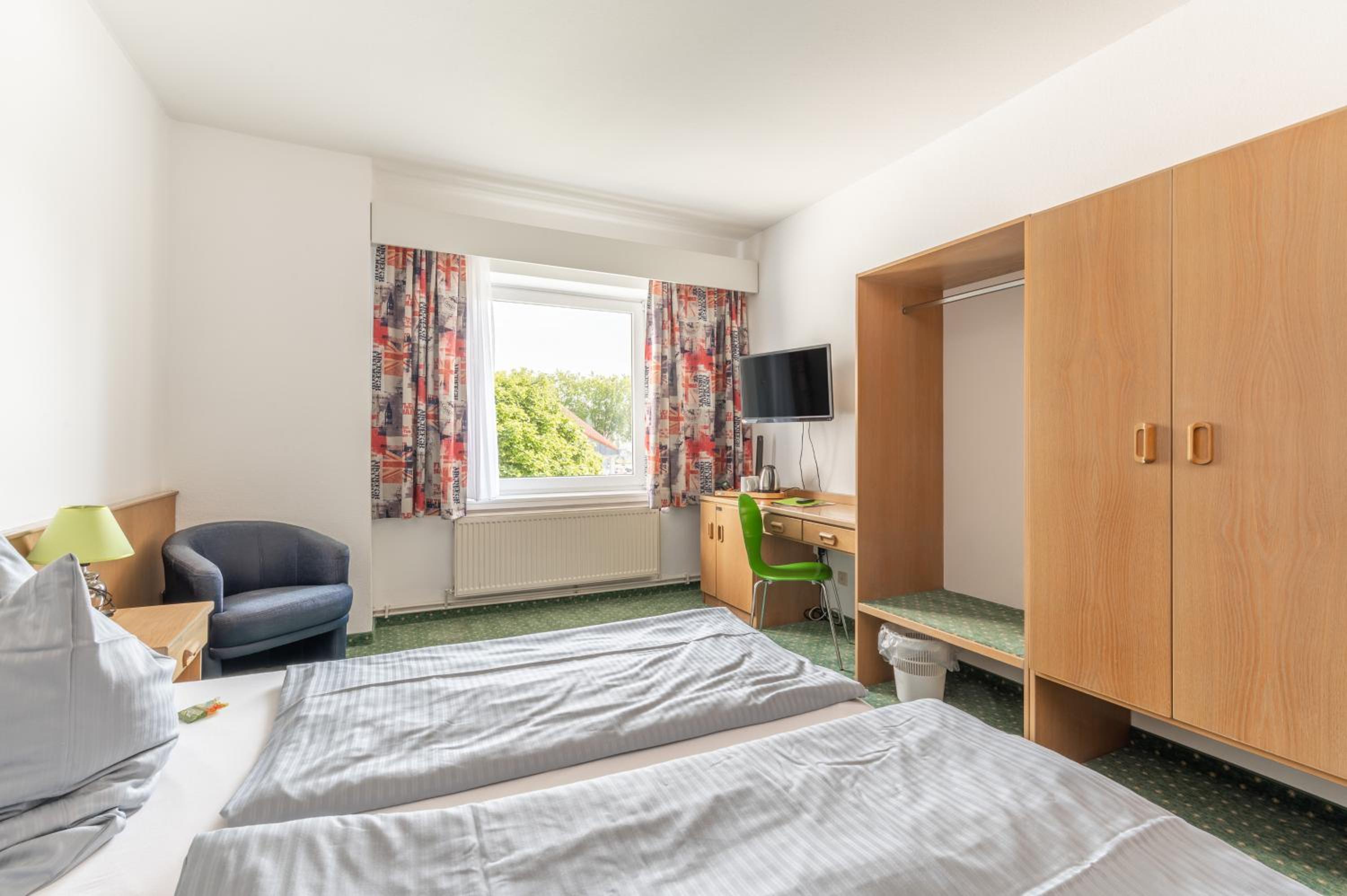 Double Room - Photo 2