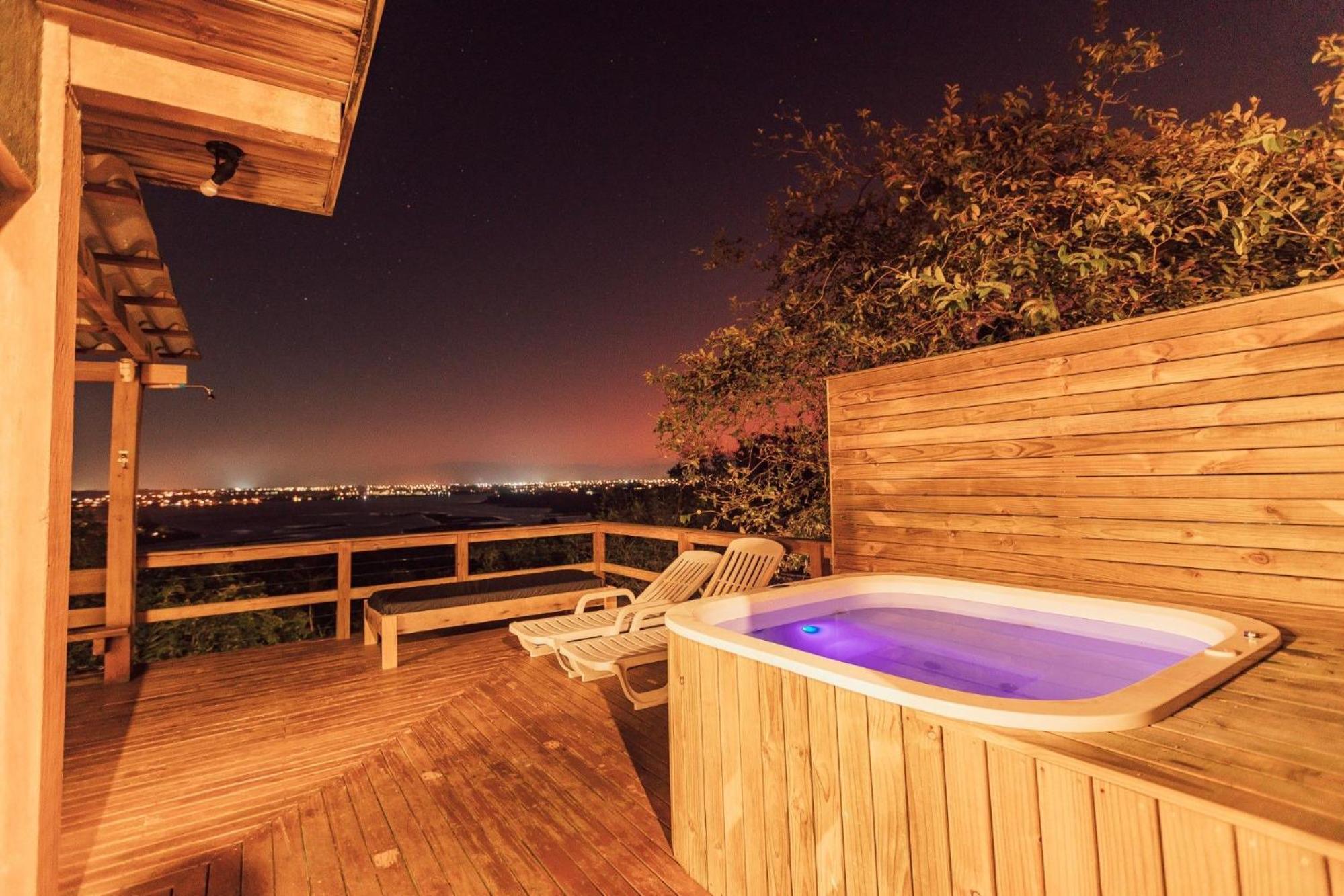 Suite with Spa Bath - Photo 2