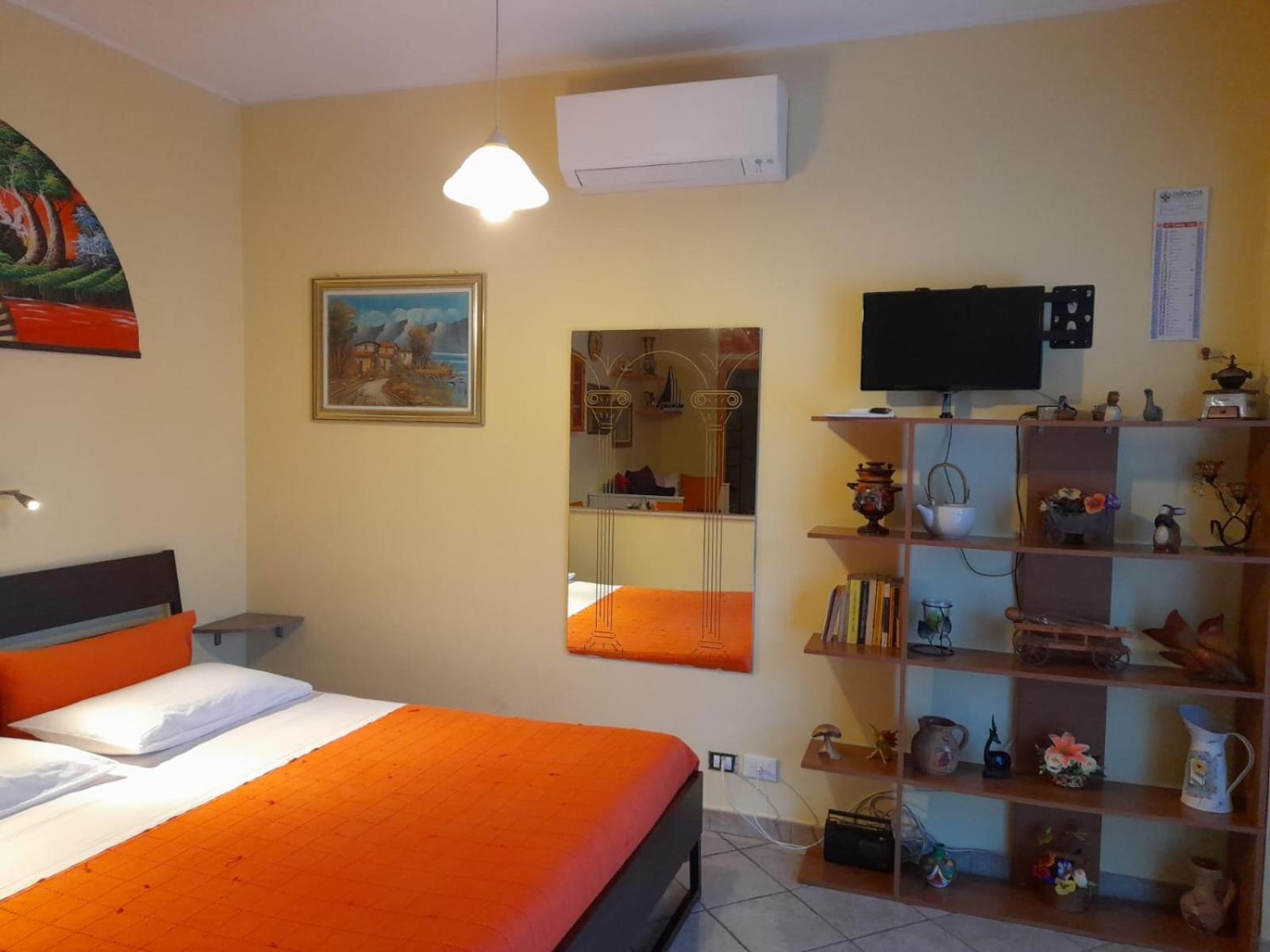 One-Bedroom House photo 2