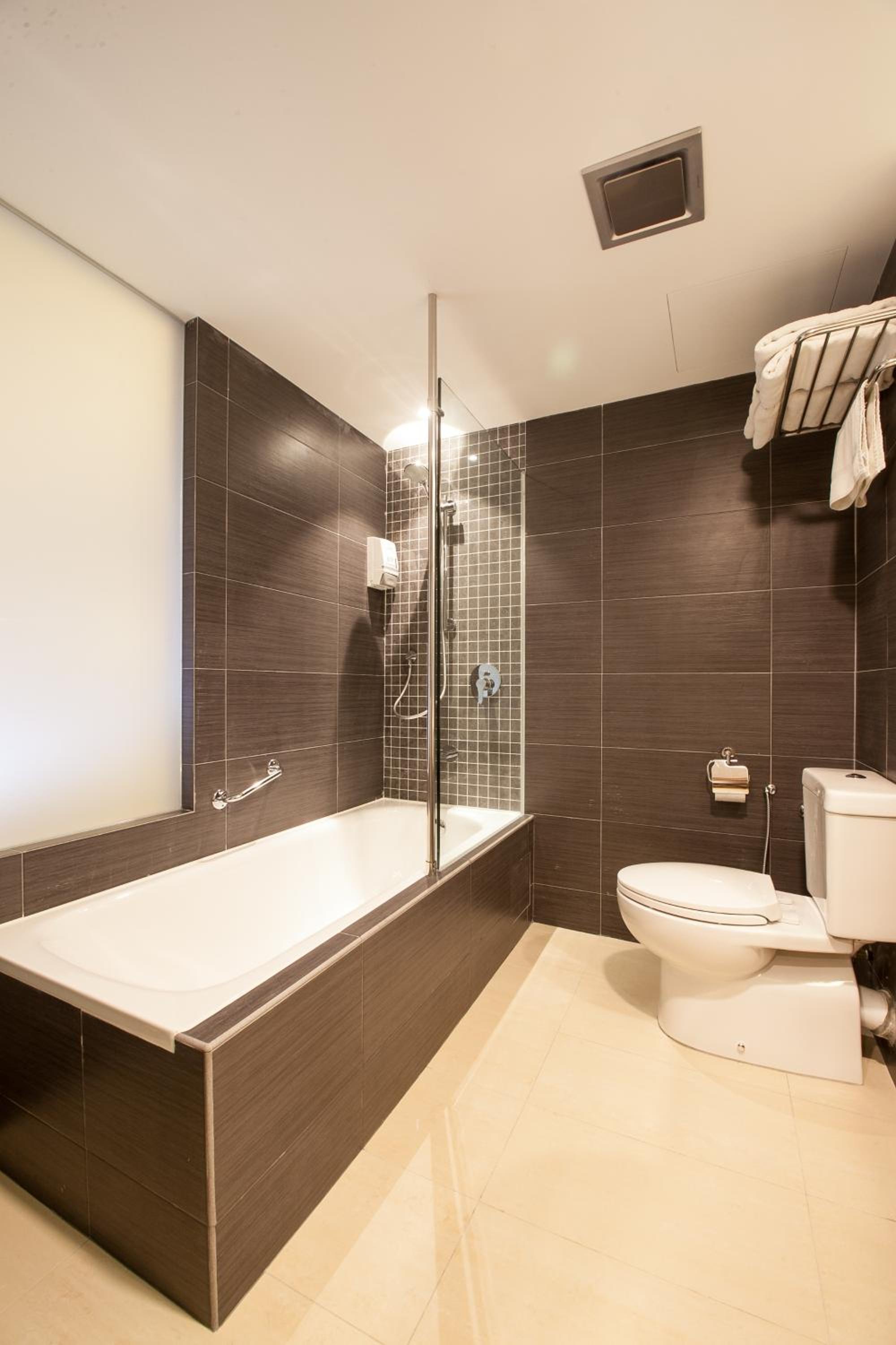 Grand Superior Room