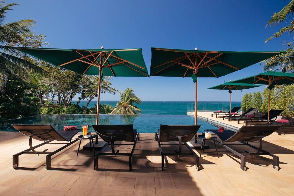 Villa photo 1