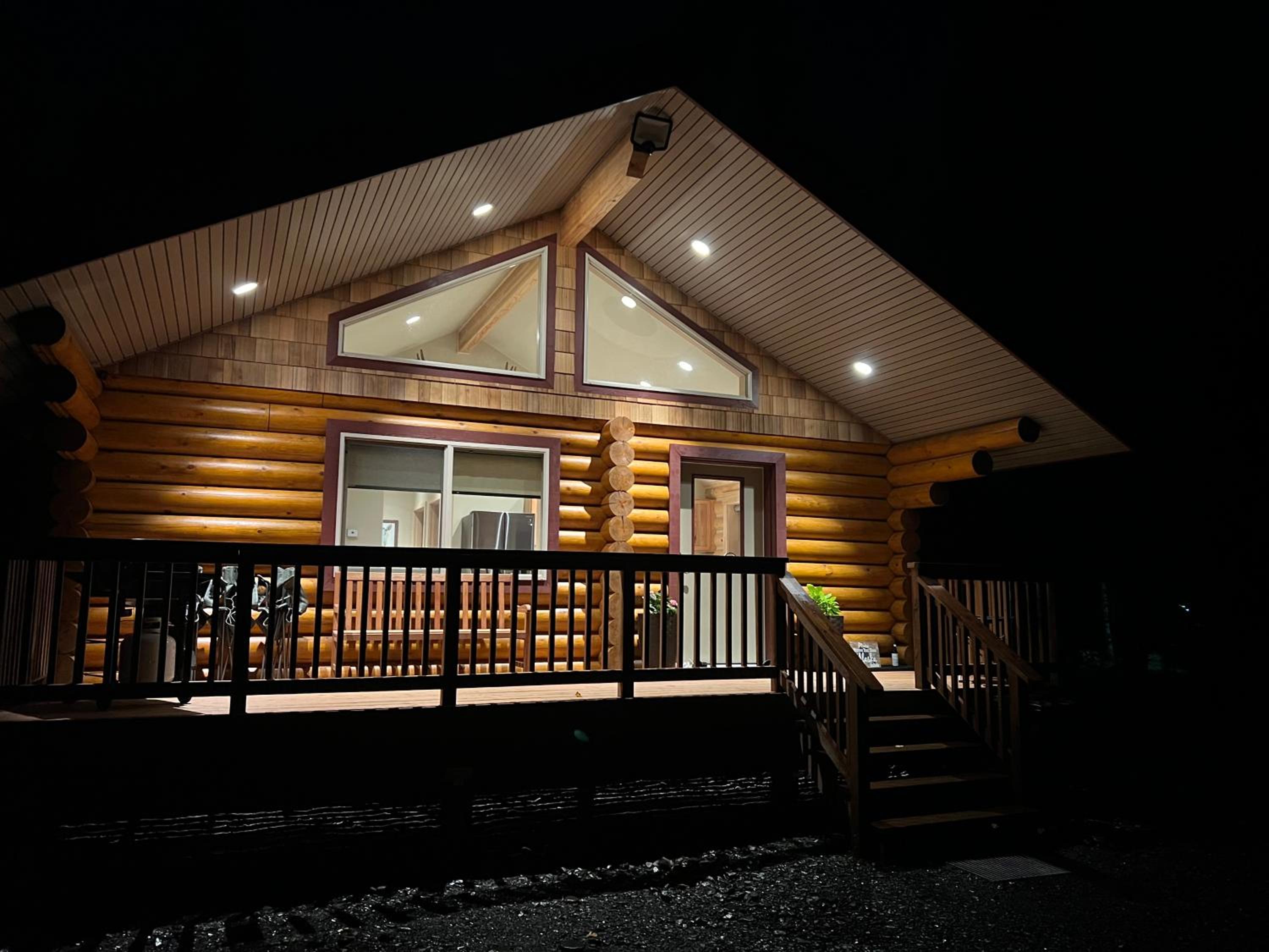 Two-Bedroom House photo 3