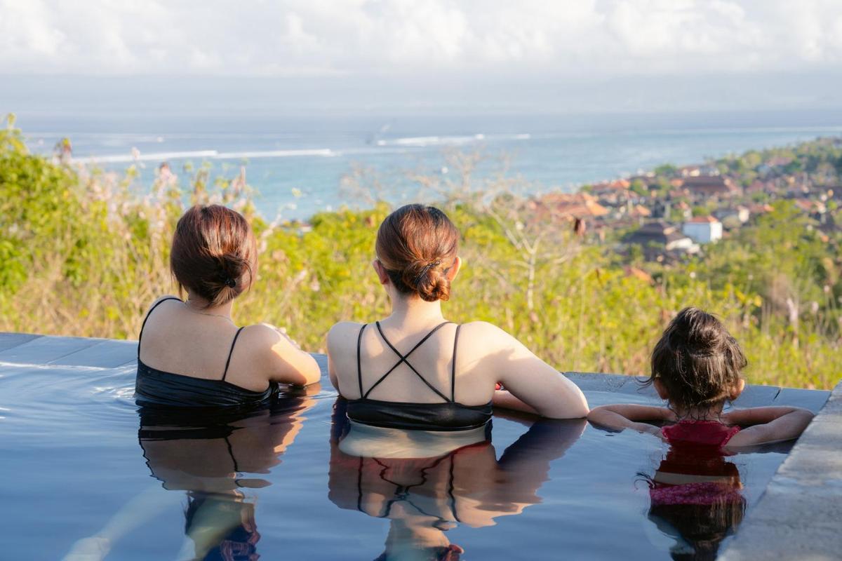 Deluxe Double Room with Sea View photo 3