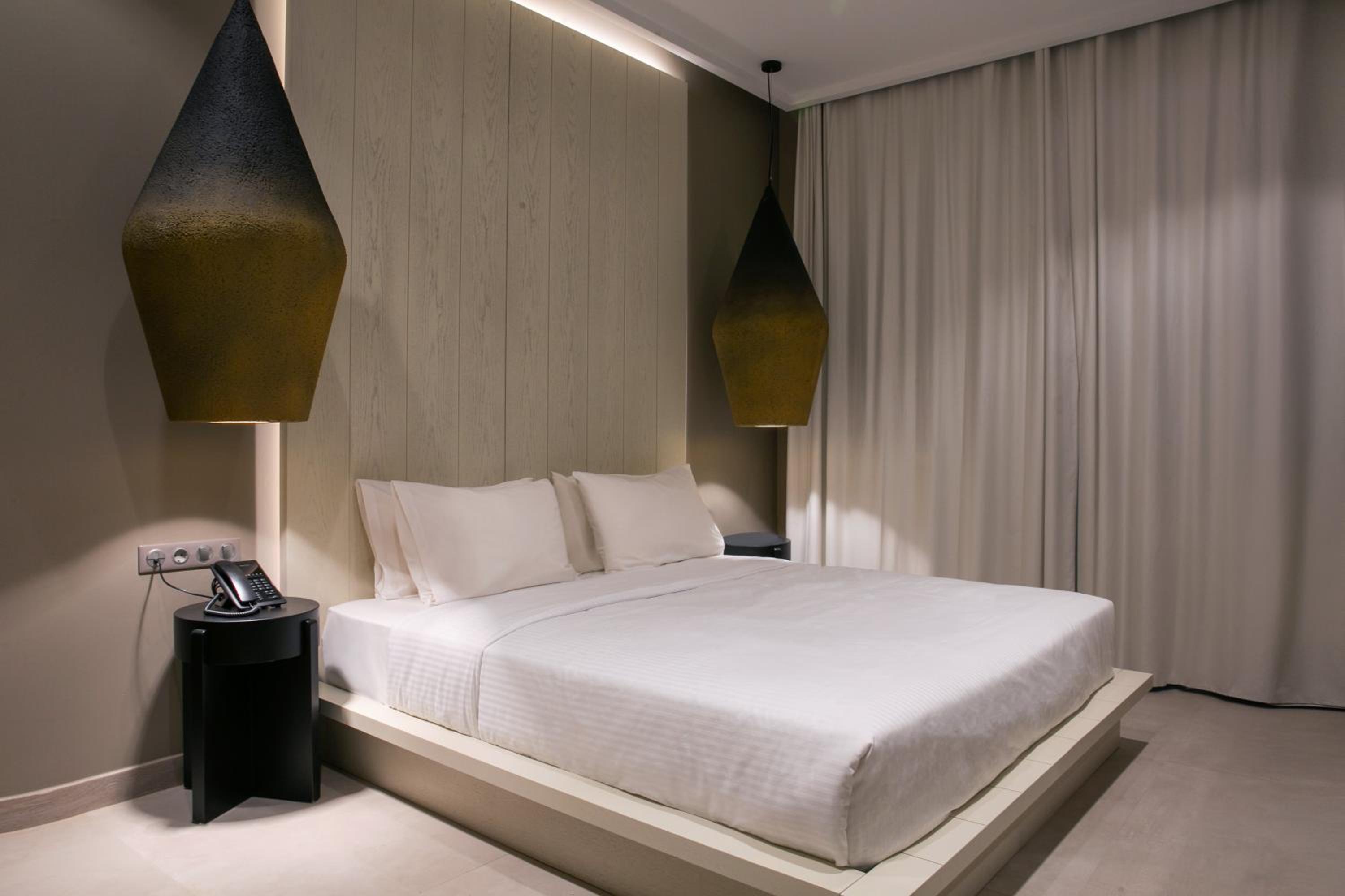 Standard Double Room - Photo 1