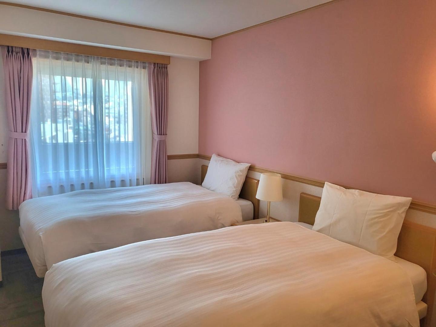 Twin Room - Photo 3