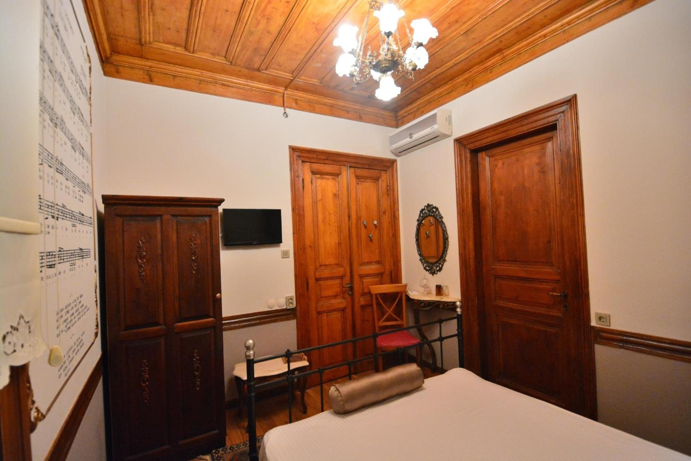 Double Room photo 3