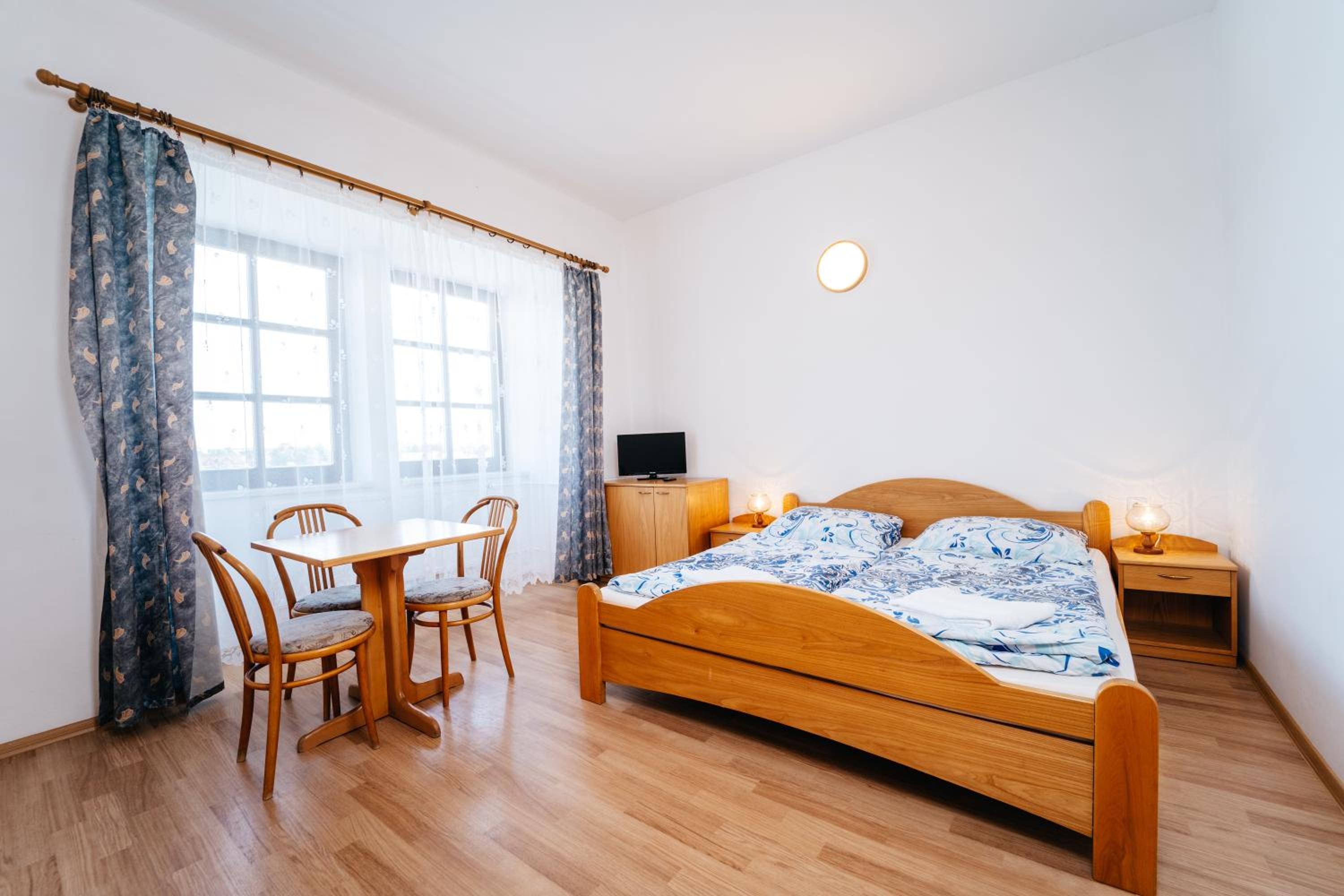 Triple Room with Lake View photo 1