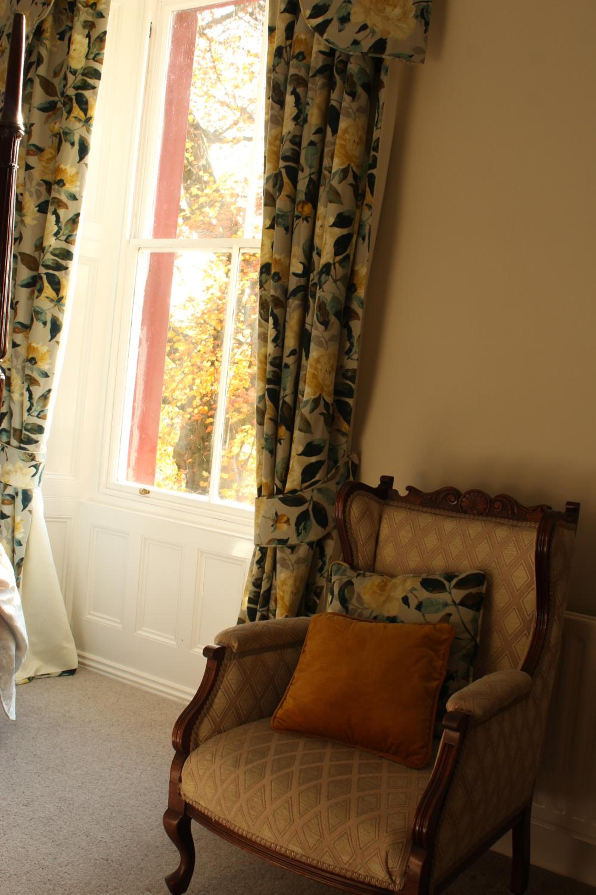 Deluxe King Room photo 2