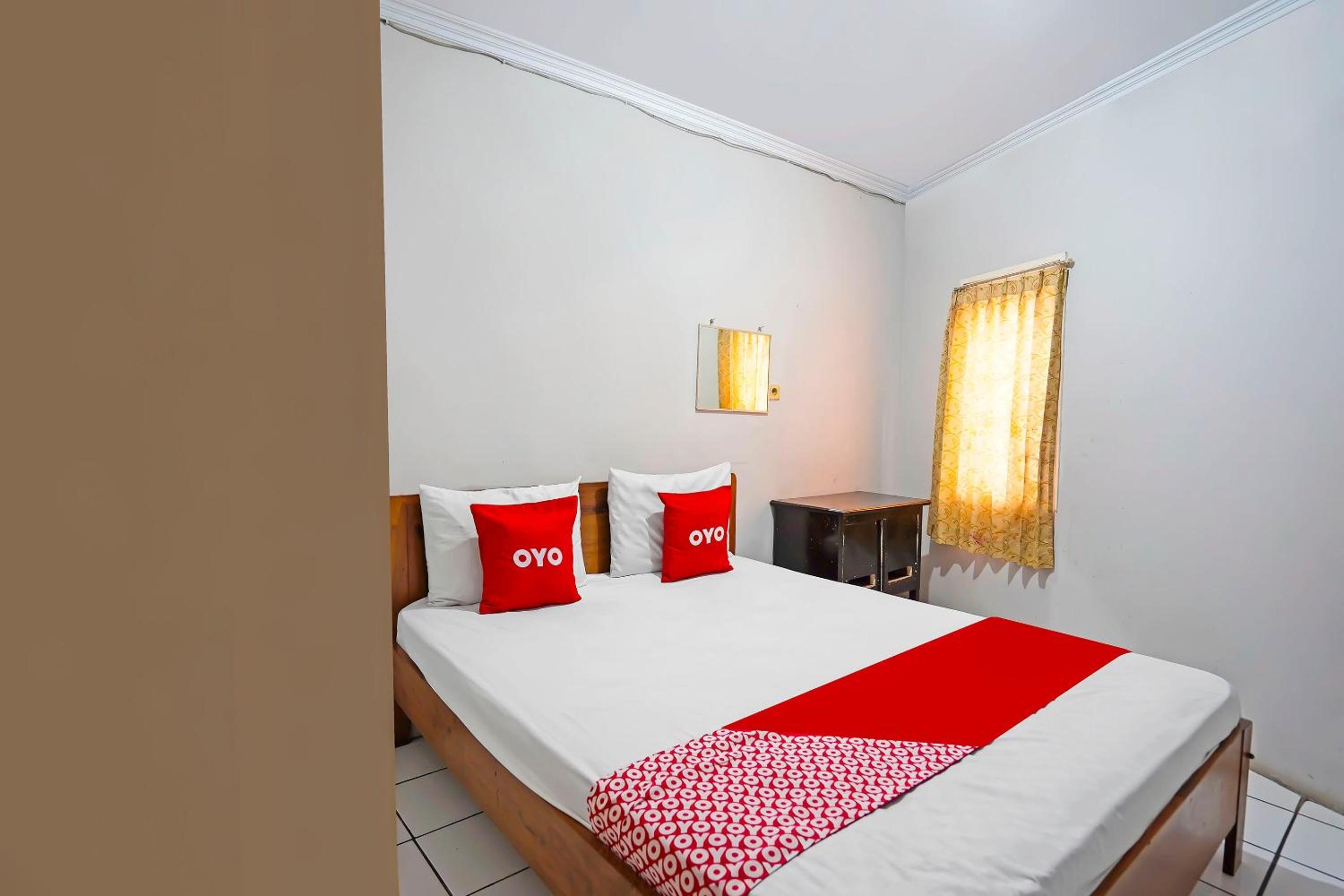 Economy Double Room - Photo 1