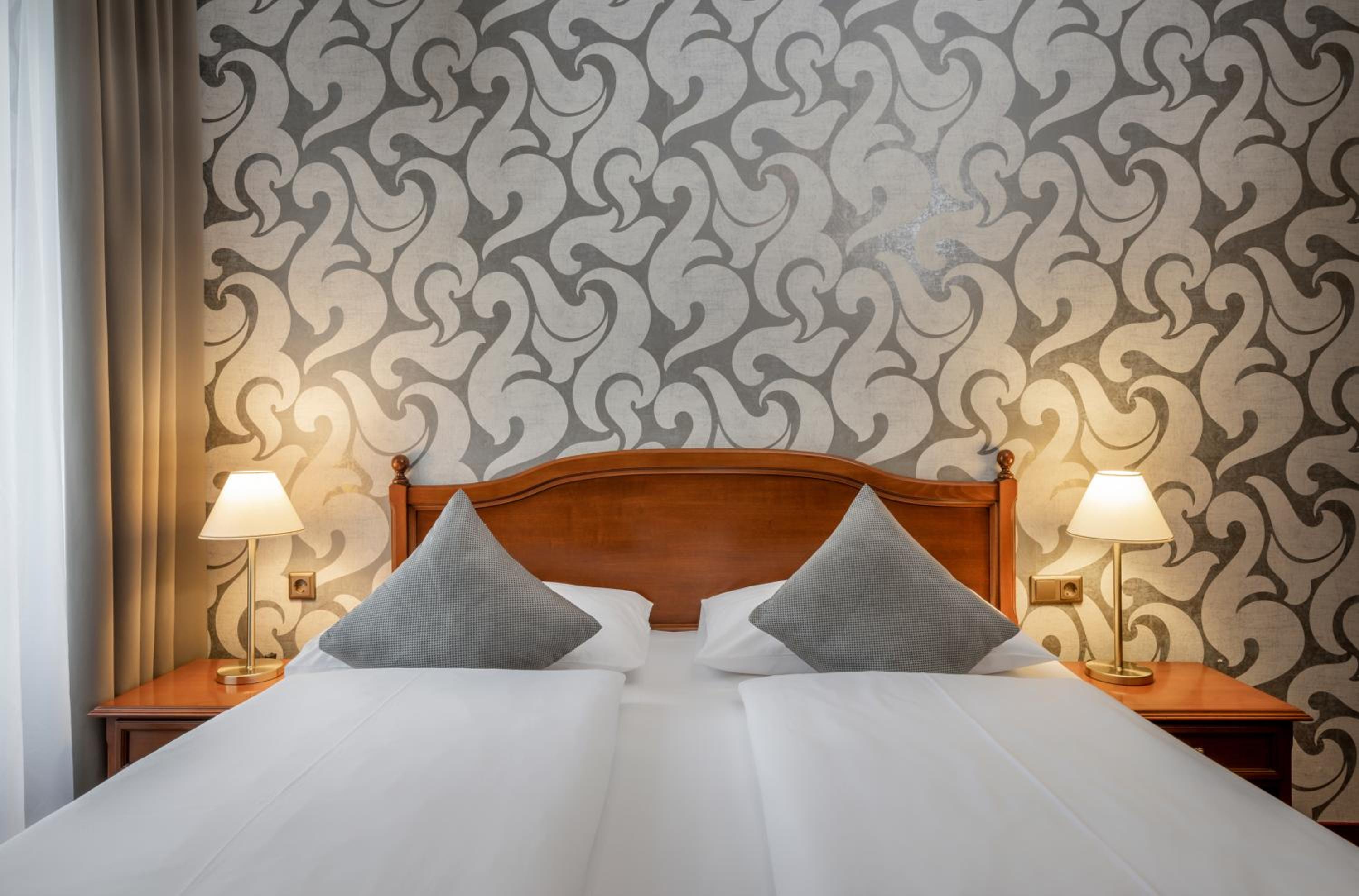 Superior Double Room - Photo 8