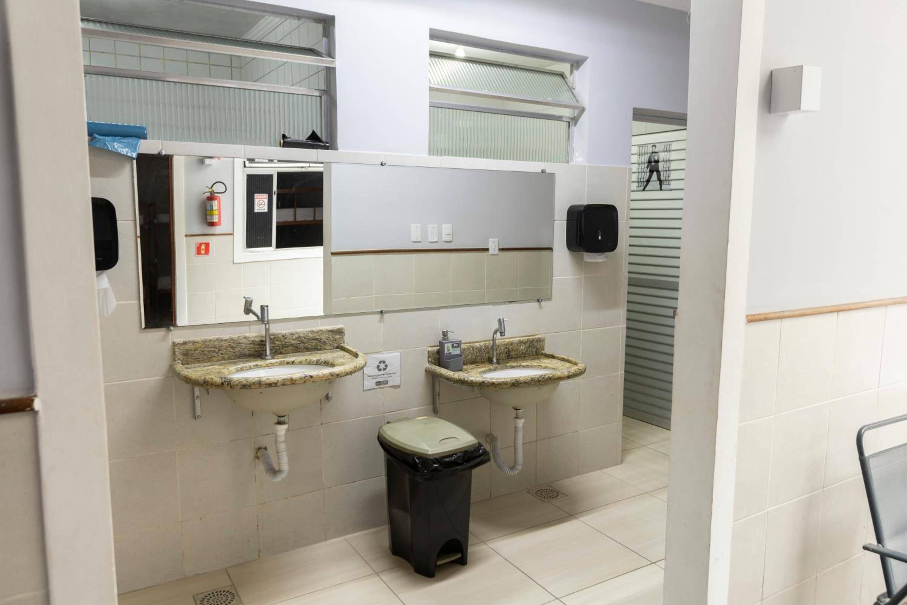 Single Bed in Male Dormitory Room photo 3