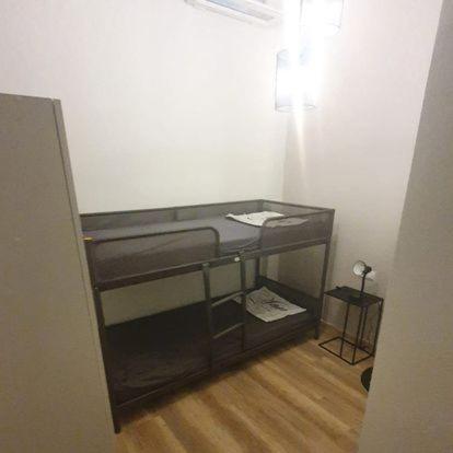 Casa de cuatro habitaciones