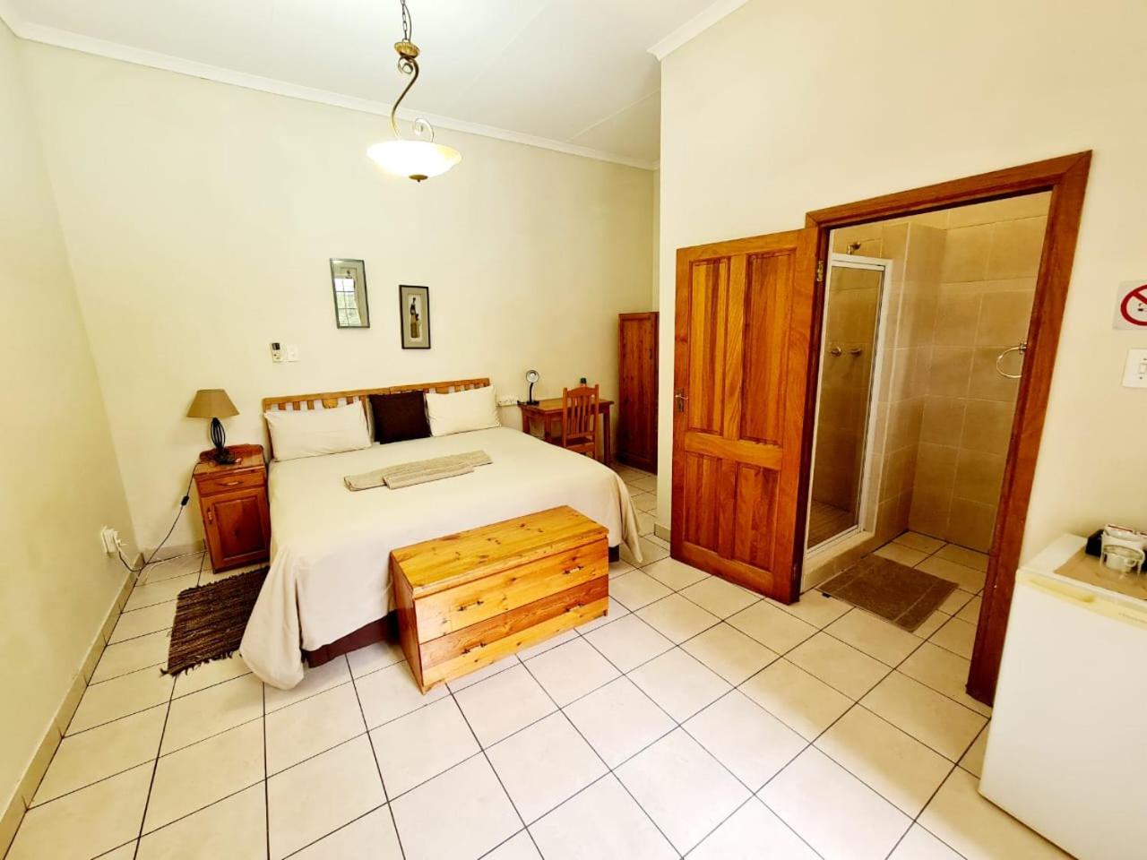 Superior Double or Twin Room photo 3