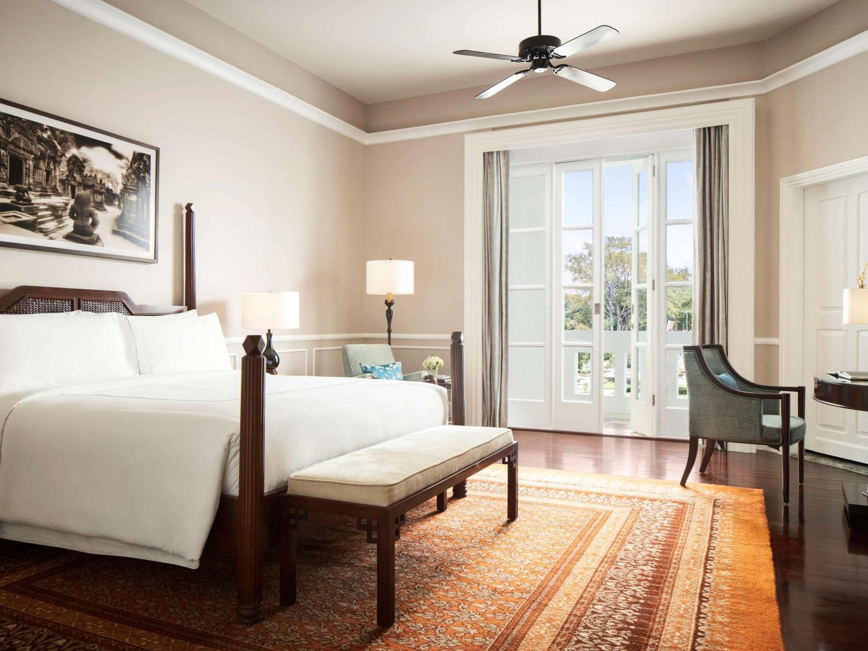 Landmark Room King Bed Garden View - Photo 1
