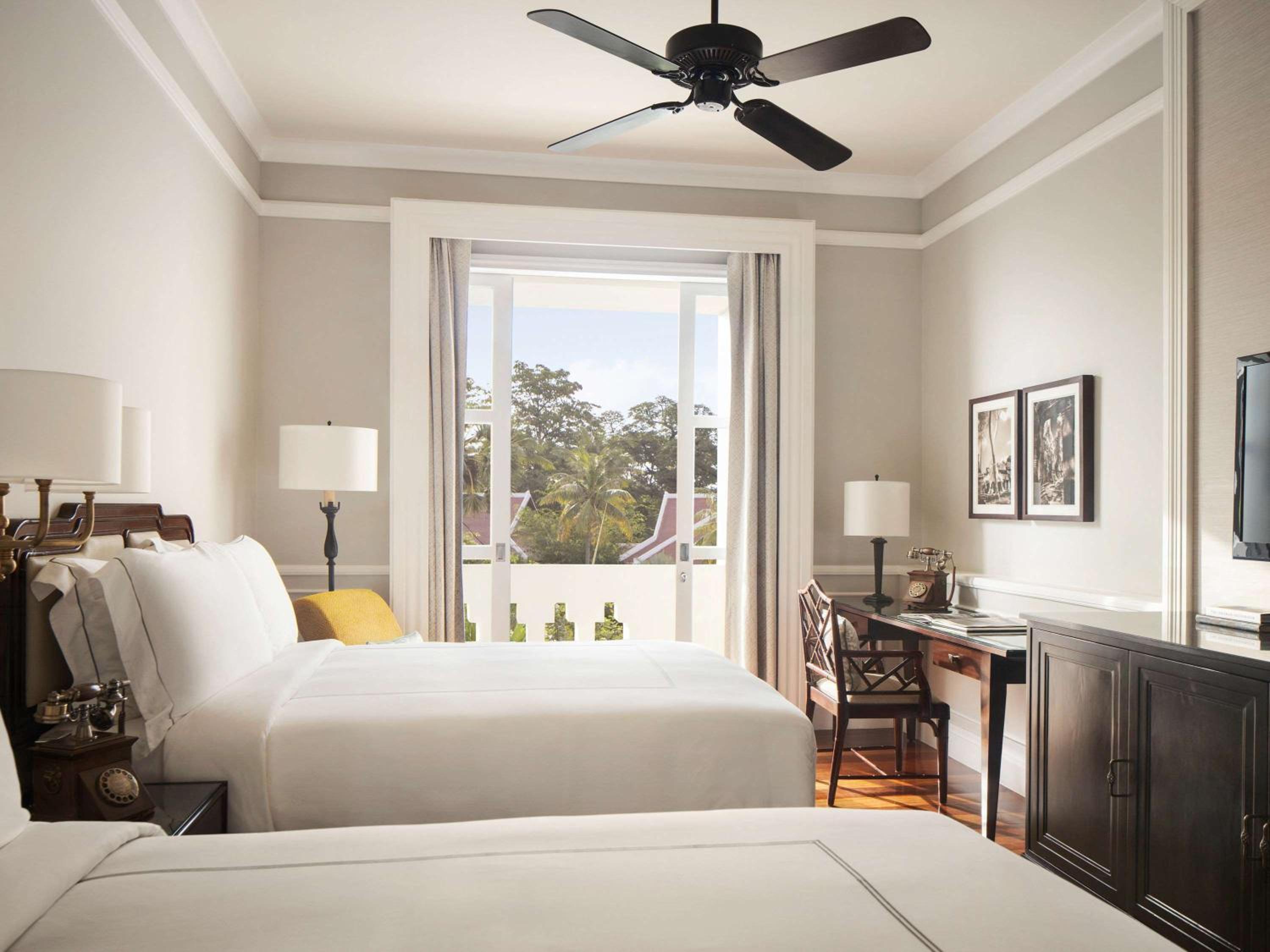 State Twin Room with Pool View - Photo 1