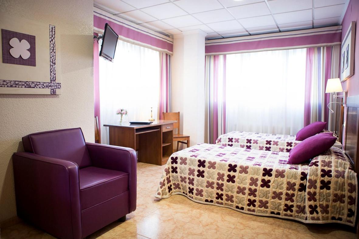 Superior Twin Room - Photo 4