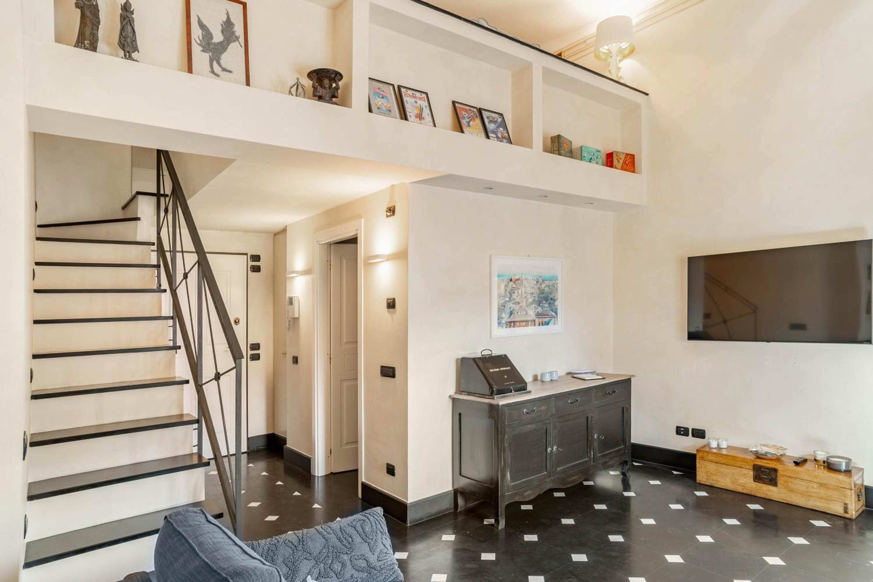 One-Bedroom Apartment