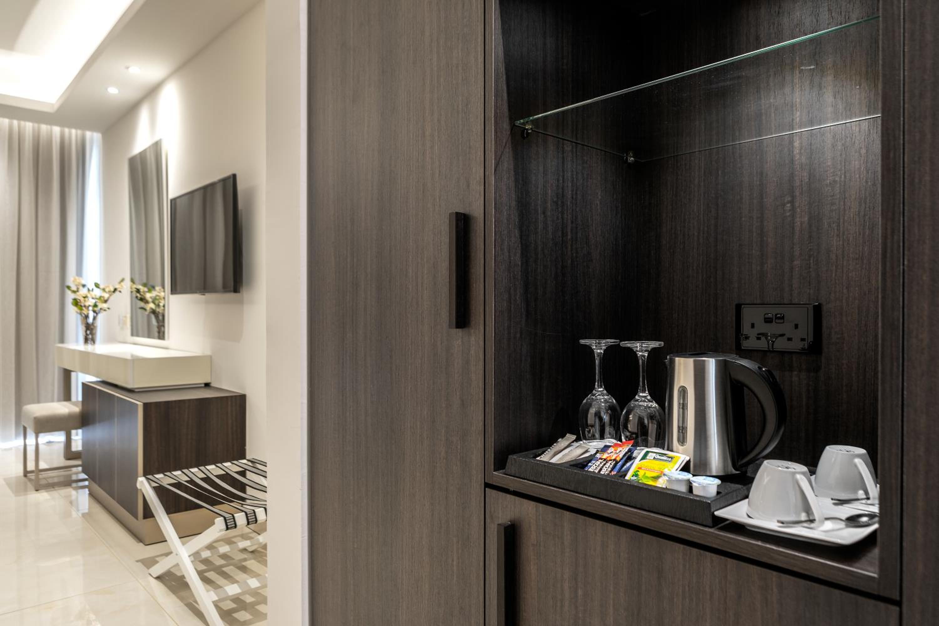 Double or Twin Room photo 3